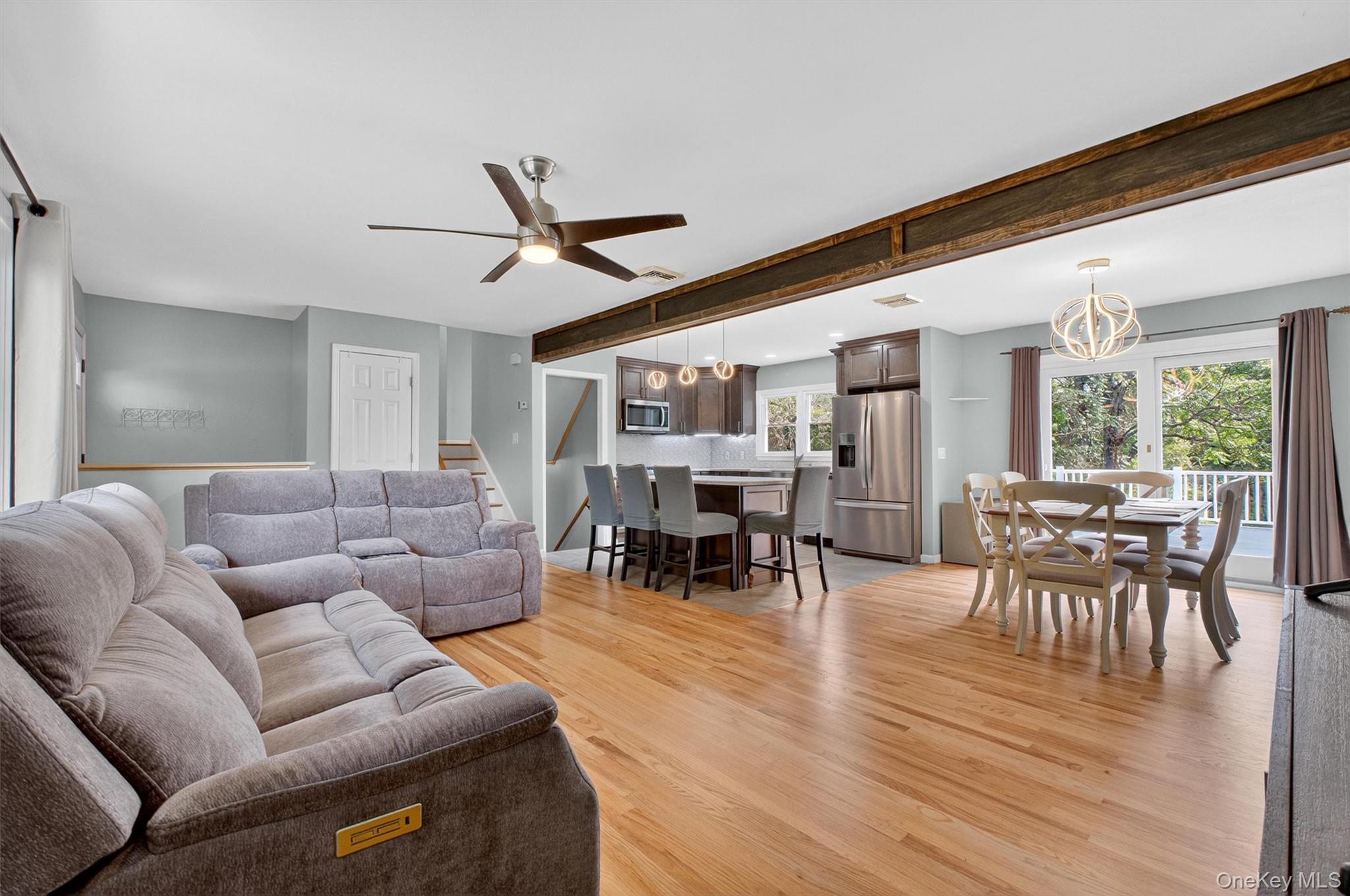 43 Mandalay Drive, Poughkeepsie, NY 12603