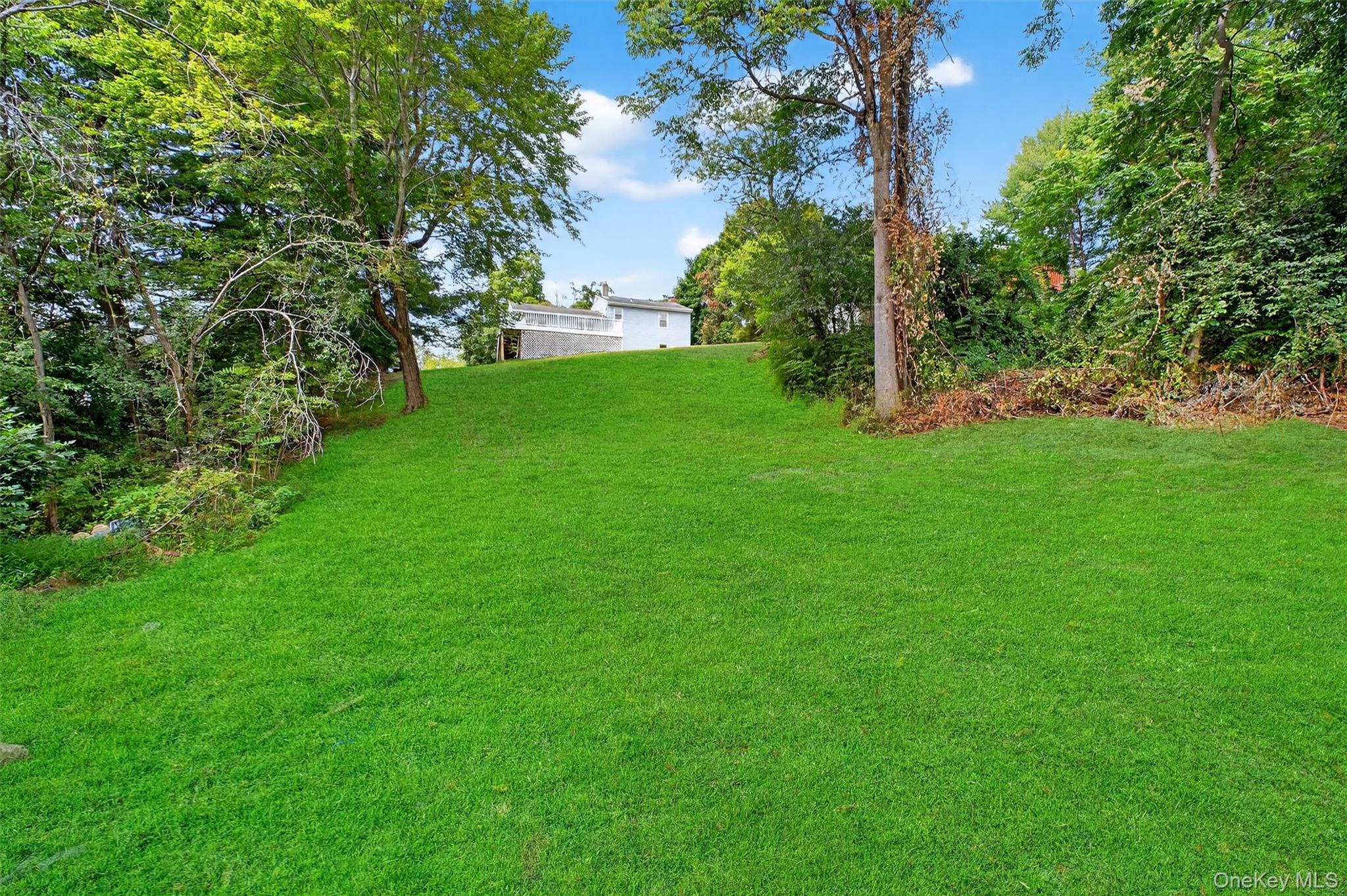 43 Mandalay Drive, Poughkeepsie, NY 12603