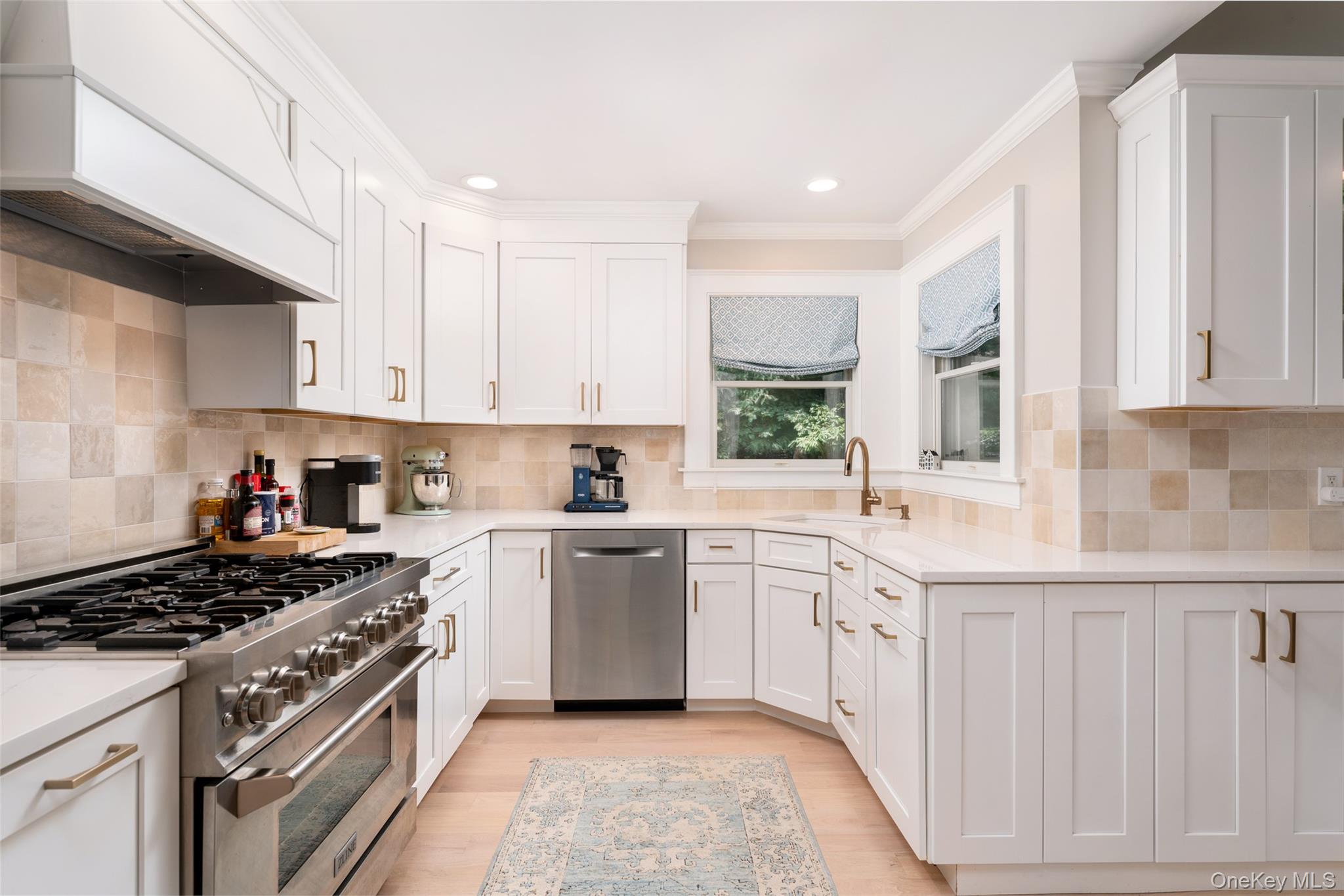 2 Musket Lane, East Hampton, NY 11937