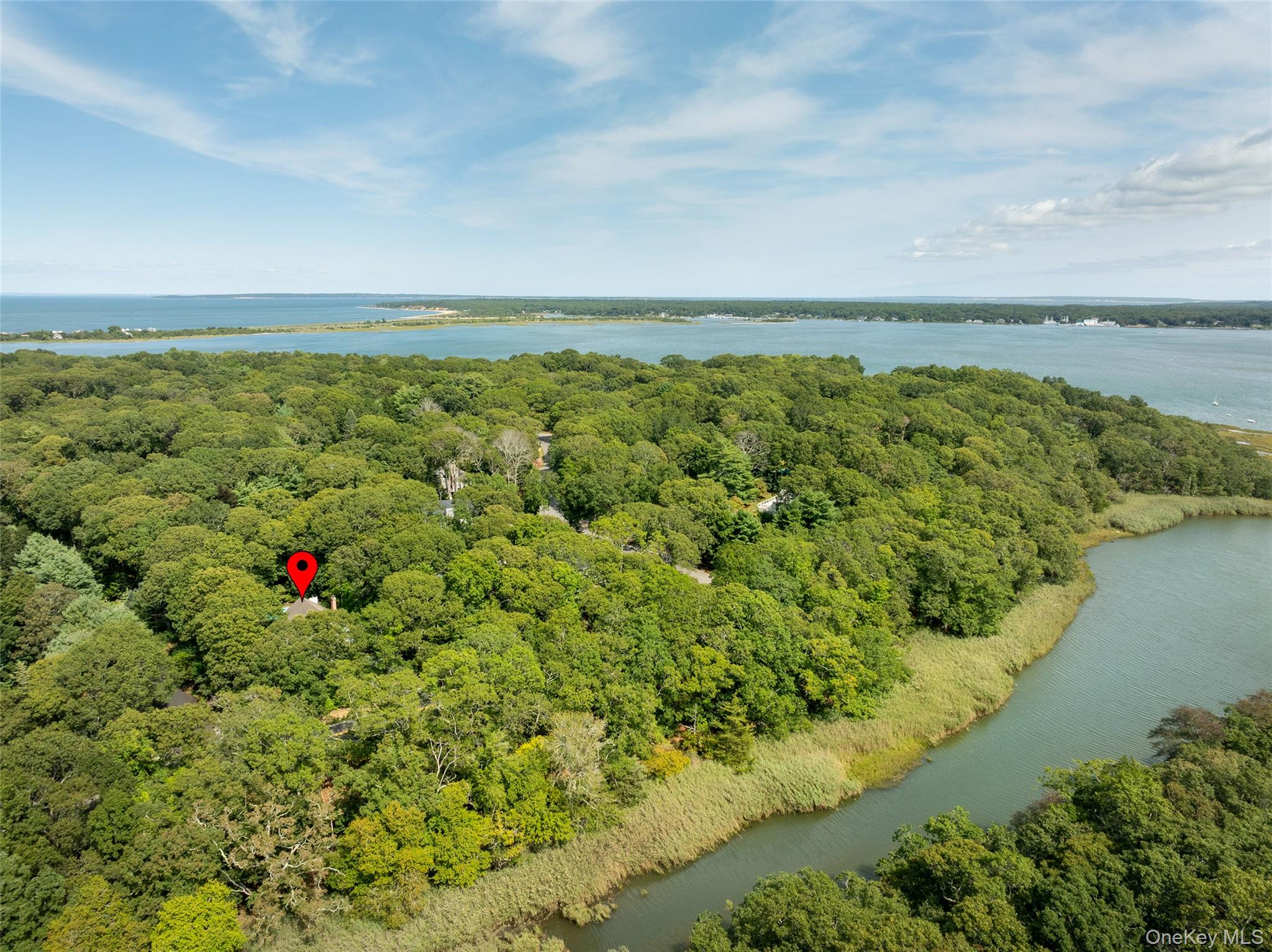 2 Musket Lane, East Hampton, NY 11937