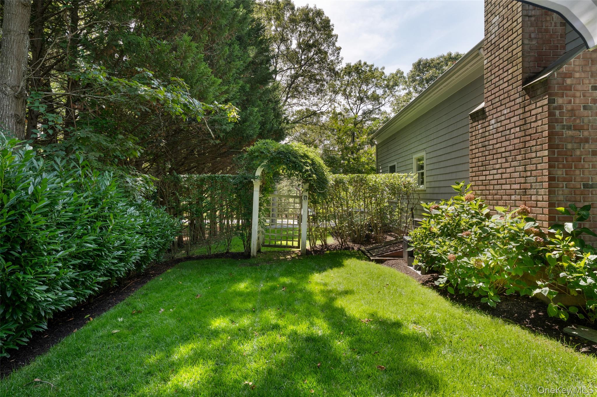 2 Musket Lane, East Hampton, NY 11937