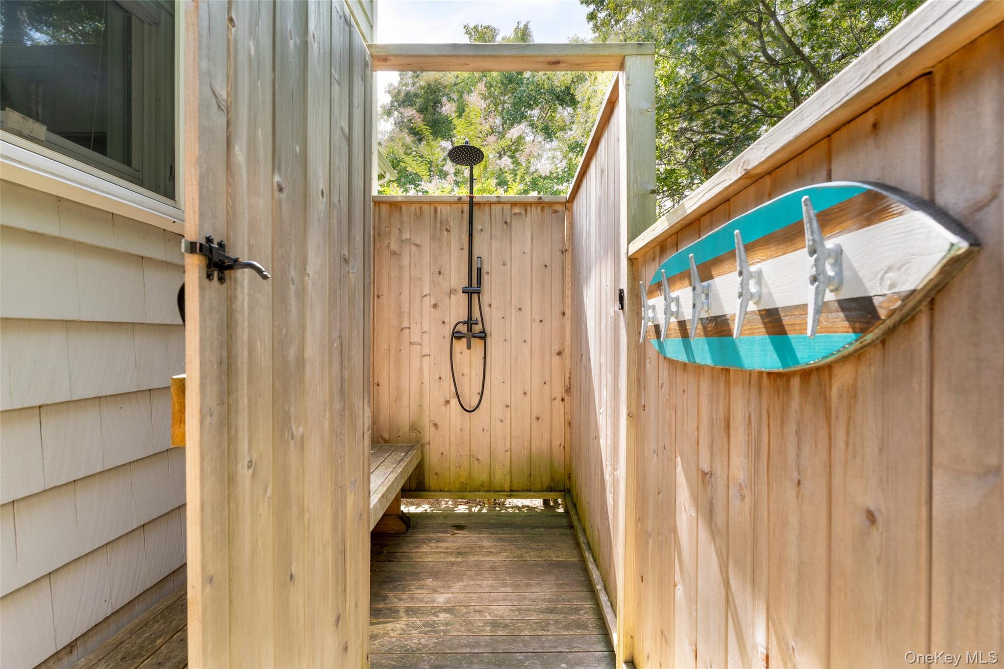 2 Musket Lane, East Hampton, NY 11937