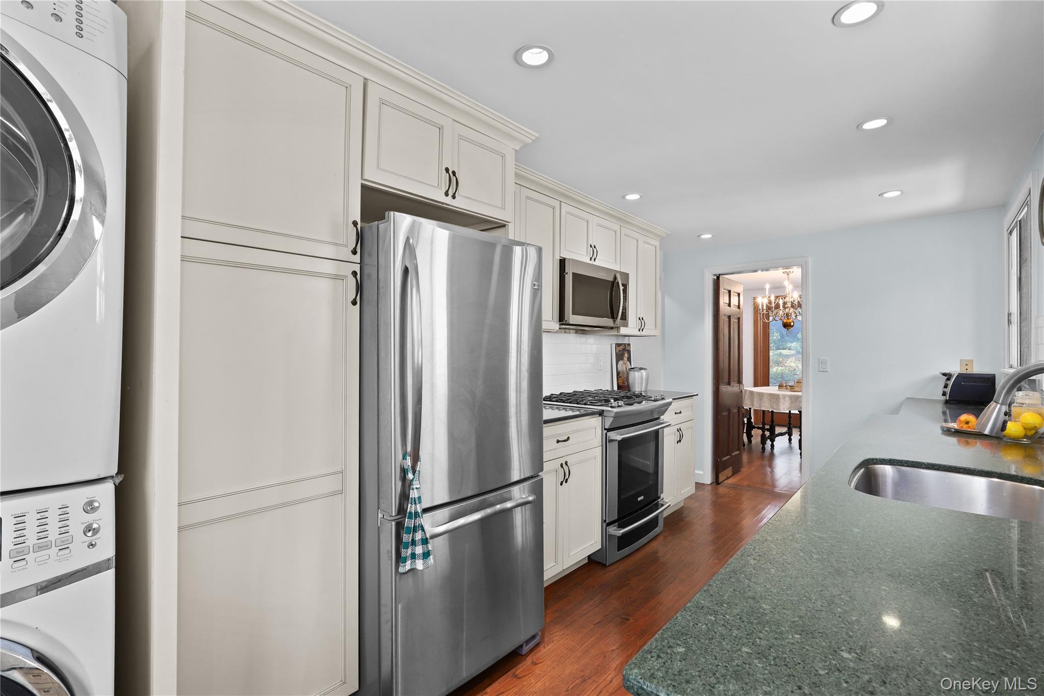 11 aka 15 Bobolink Road, Yonkers, NY 10701