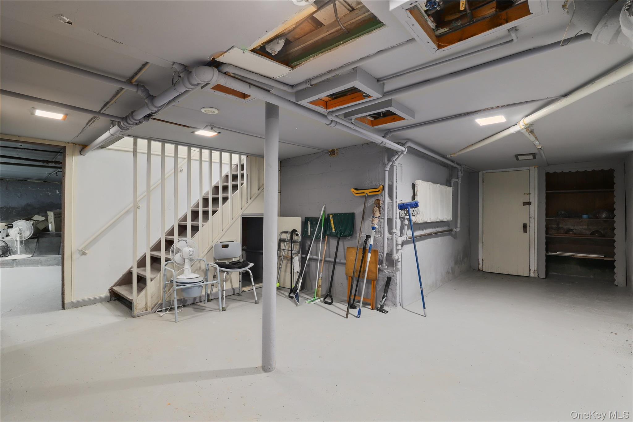 11 aka 15 Bobolink Road, Yonkers, NY 10701