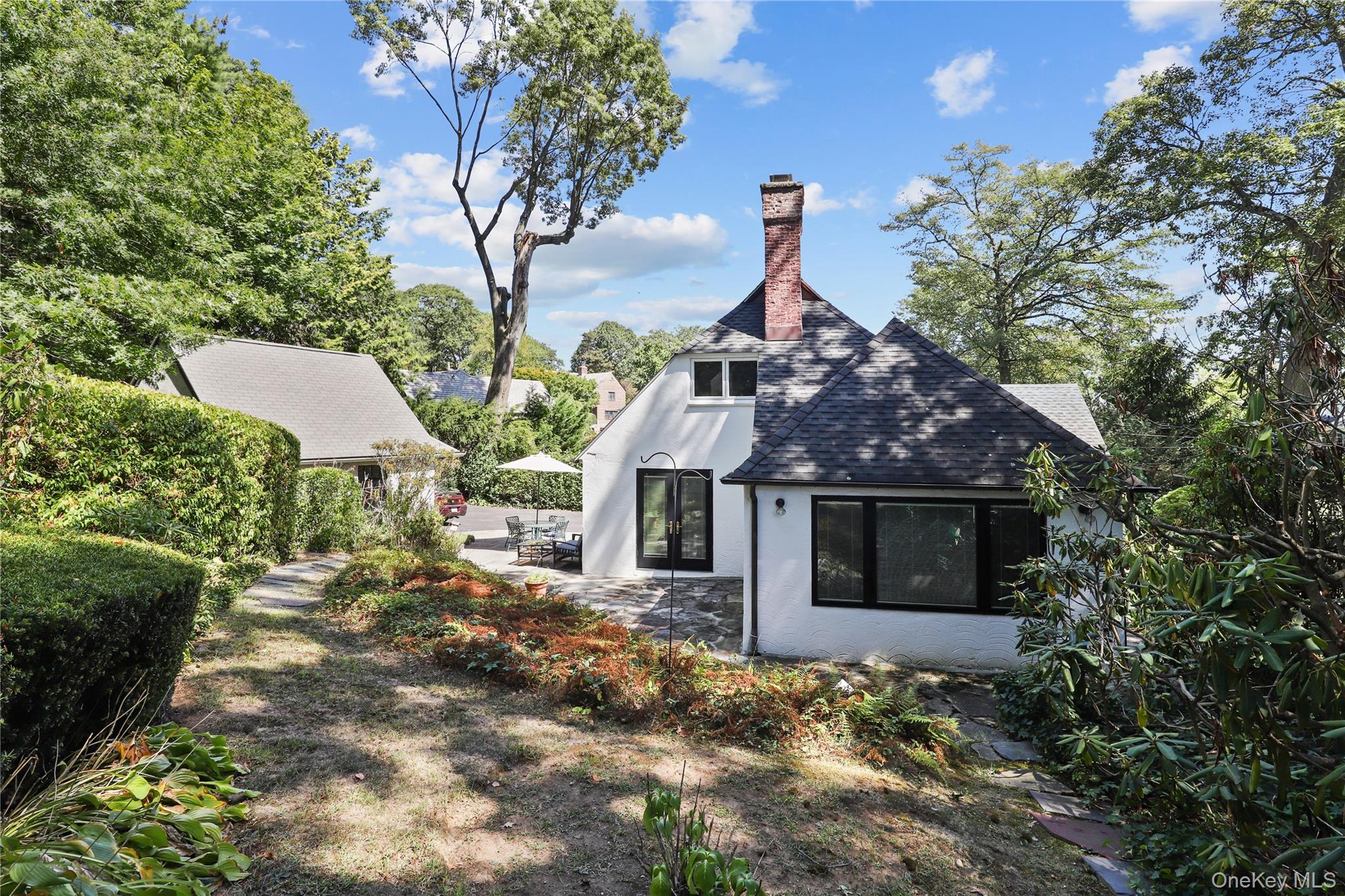 11 aka 15 Bobolink Road, Yonkers, NY 10701