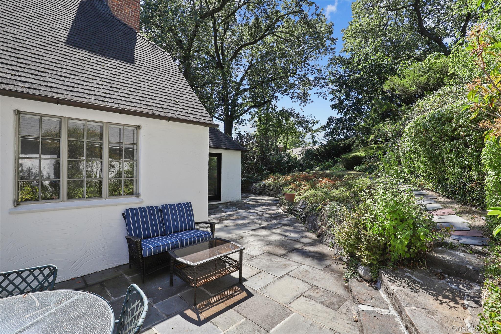 11 aka 15 Bobolink Road, Yonkers, NY 10701