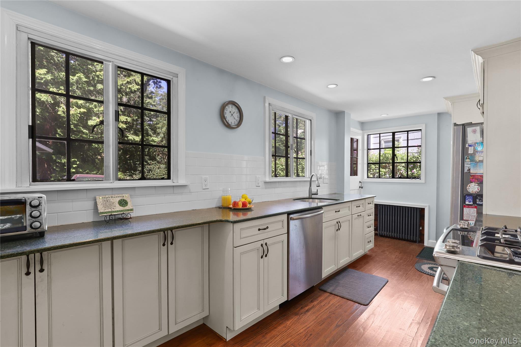 11 aka 15 Bobolink Road, Yonkers, NY 10701