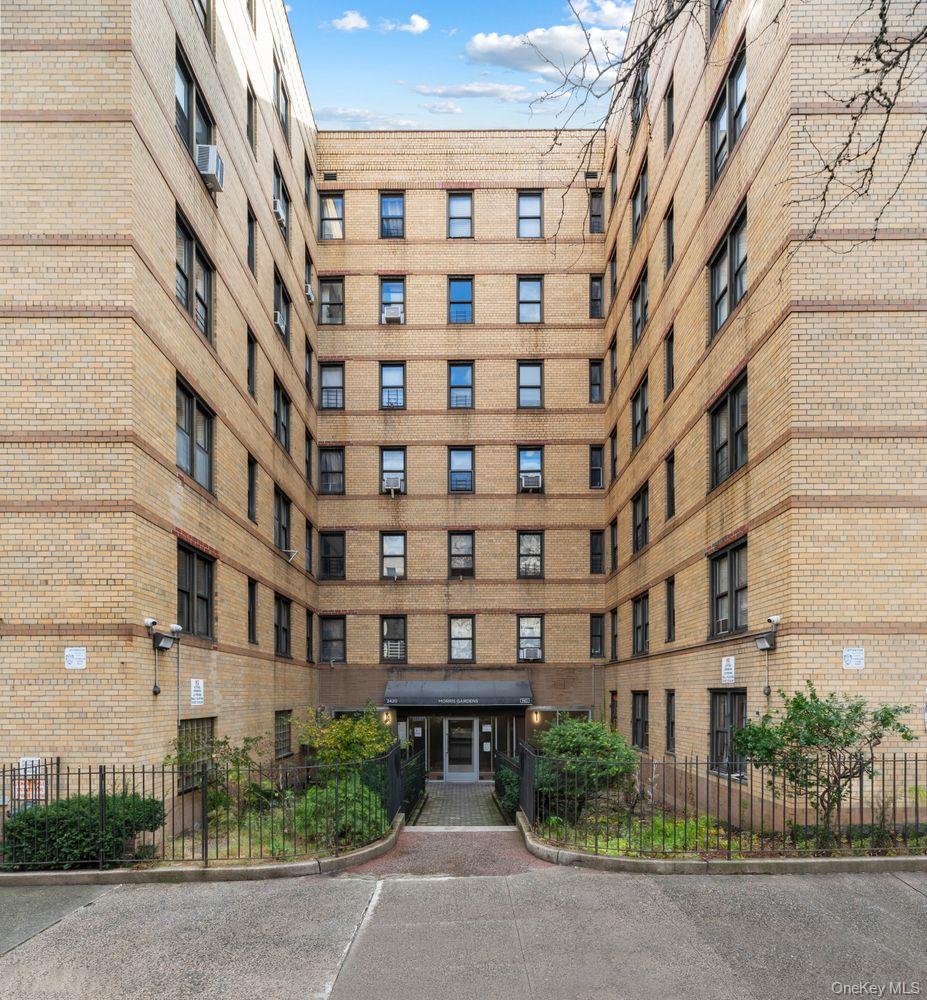 2420 Morris Avenue # 1I, Bronx, NY 10468