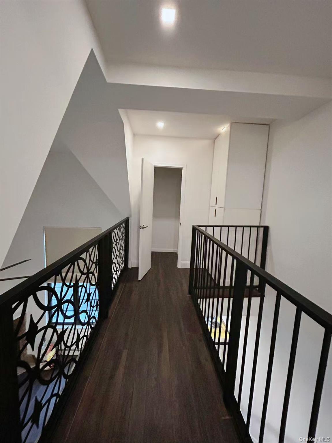 36-20 190 Street, Flushing, NY 11358