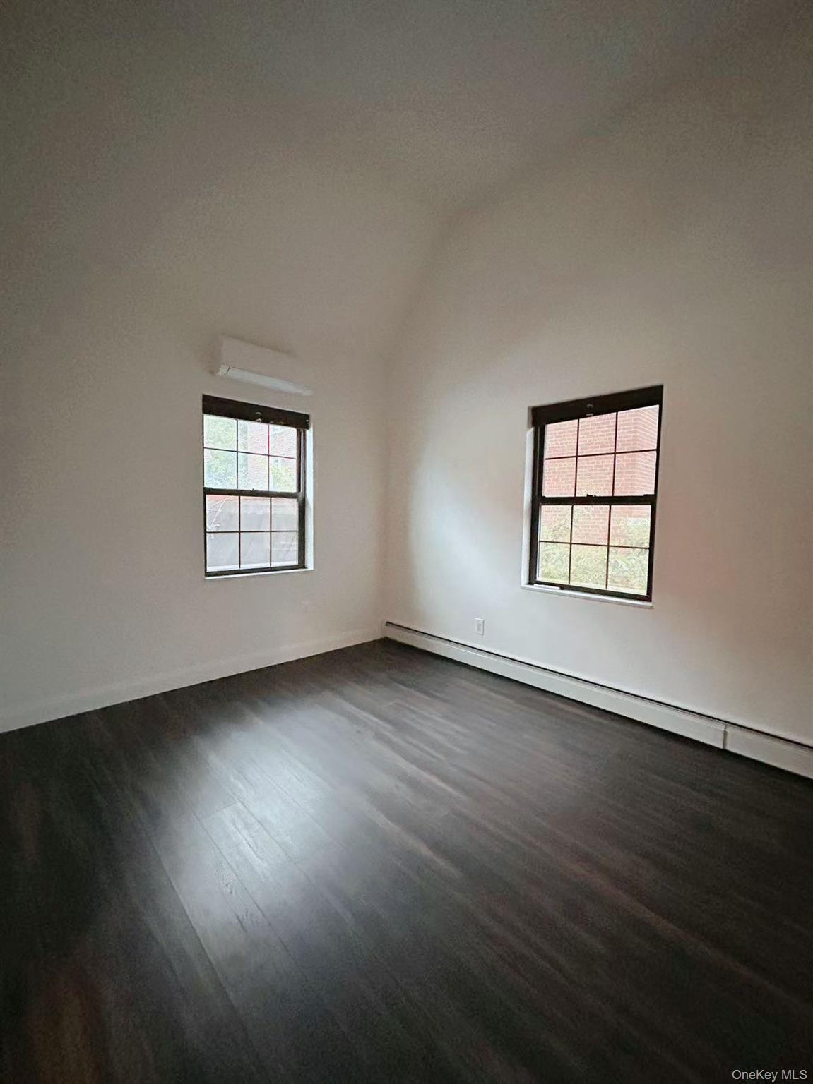 36-20 190 Street, Flushing, NY 11358
