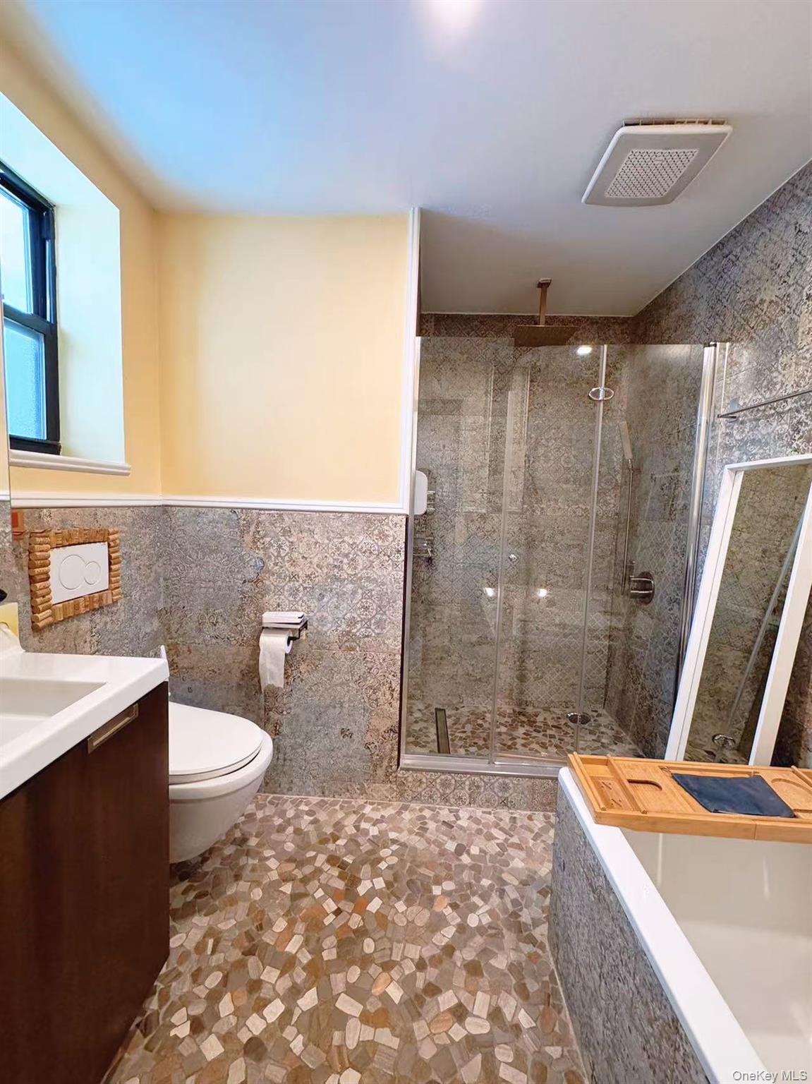 36-20 190 Street, Flushing, NY 11358