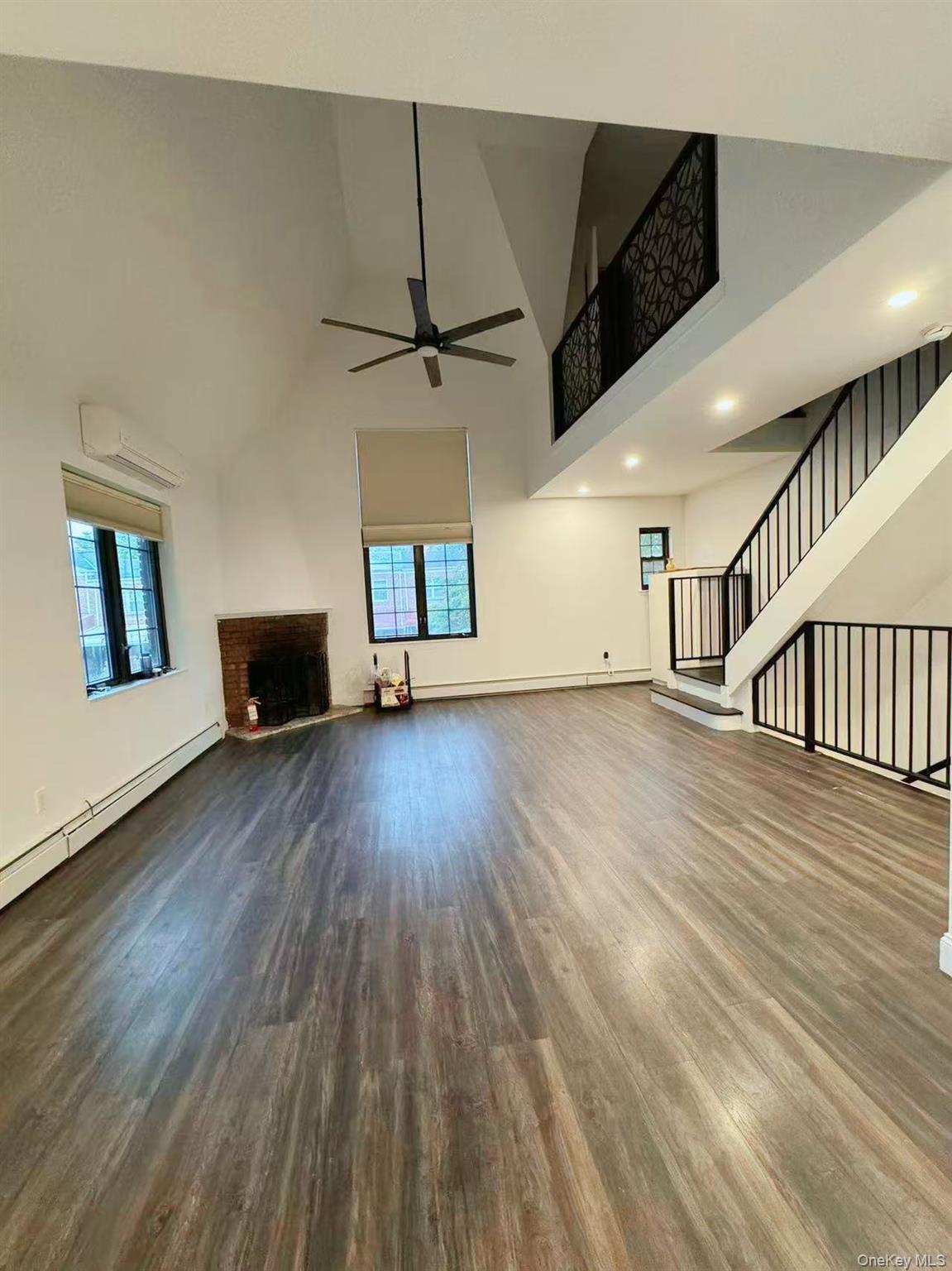 36-20 190 Street, Flushing, NY 11358