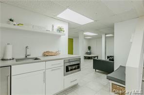 10 Cedarfield Terrace, Saint James, NY 11780