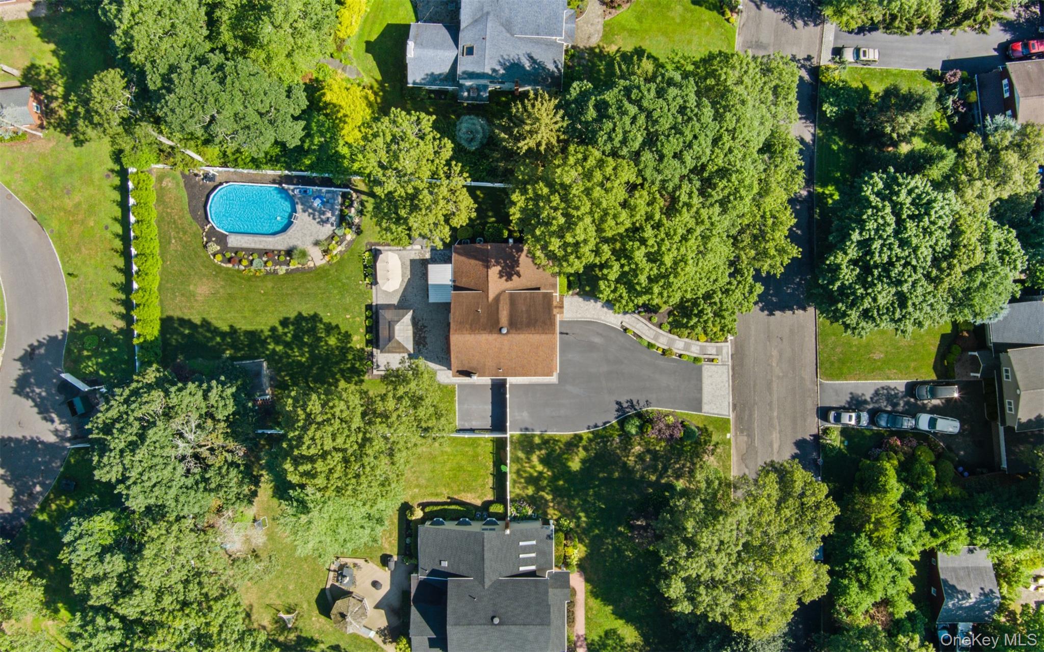 5 Brian Lane, East Northport, NY 11731