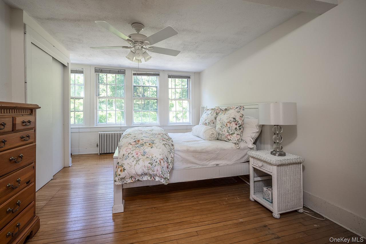 24 Sleepy Hollow Road, Briarcliff Manor, NY 10510