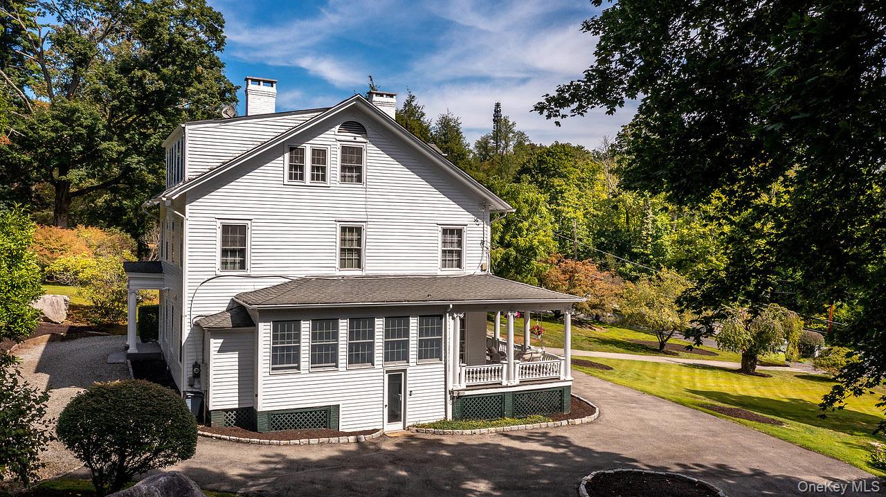 24 Sleepy Hollow Road, Briarcliff Manor, NY 10510