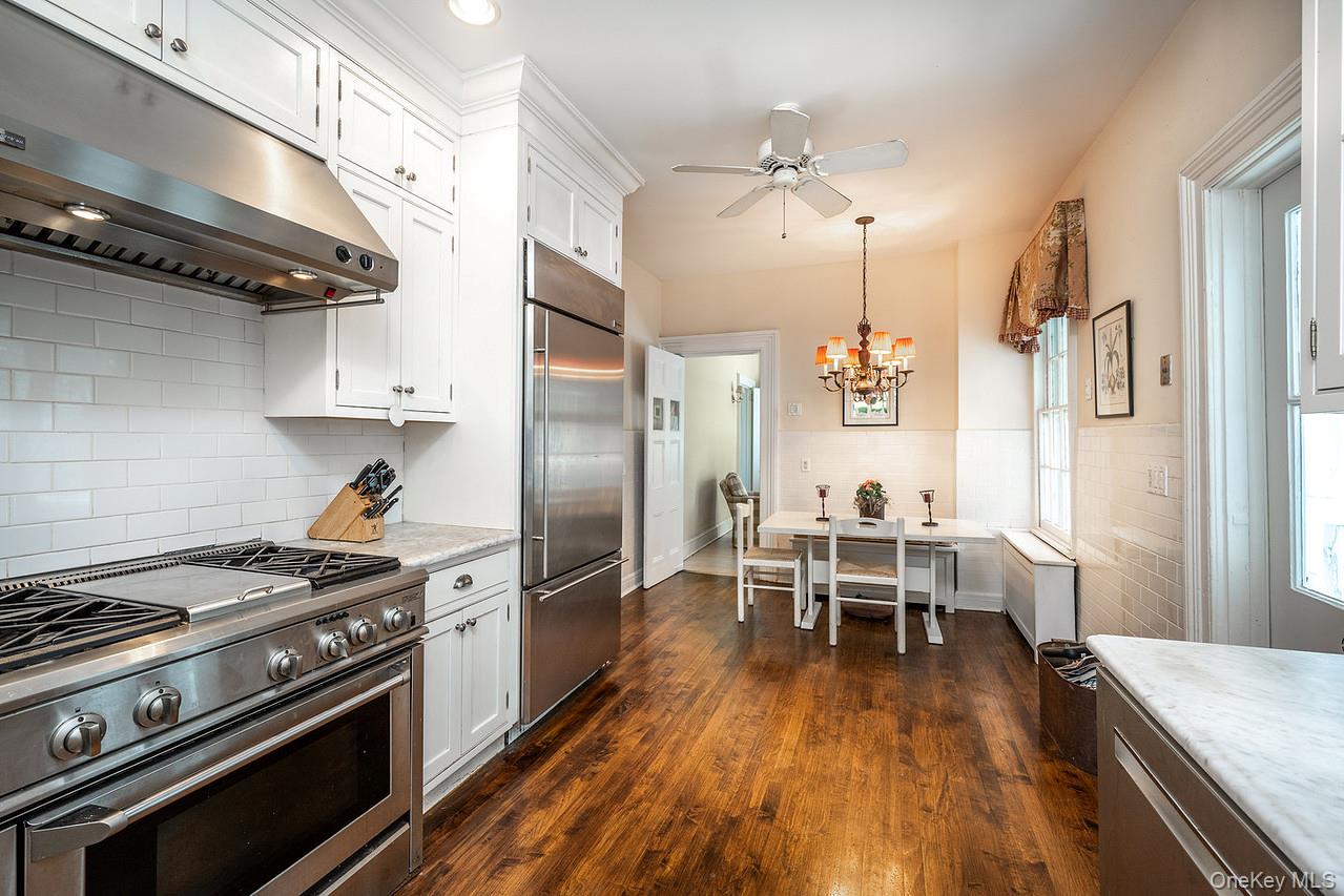 24 Sleepy Hollow Road, Briarcliff Manor, NY 10510