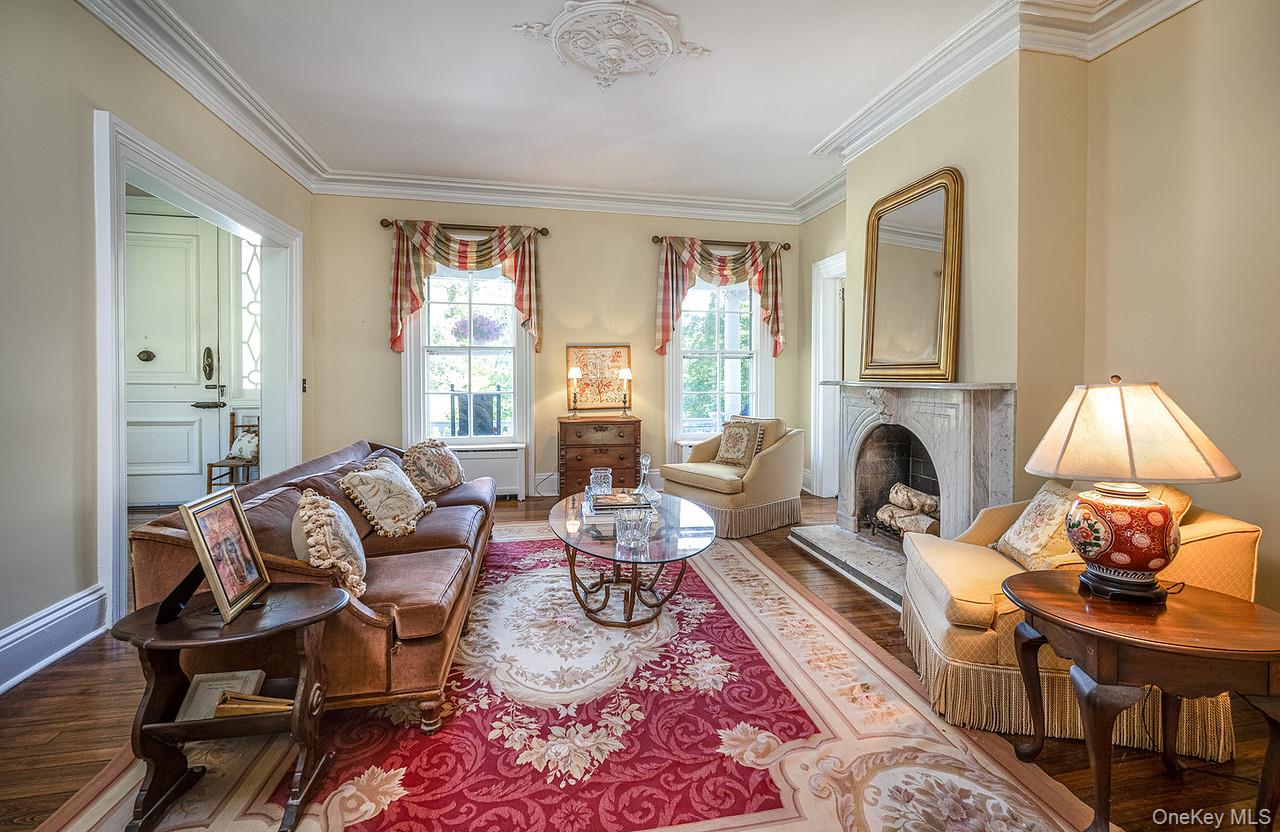 24 Sleepy Hollow Road, Briarcliff Manor, NY 10510