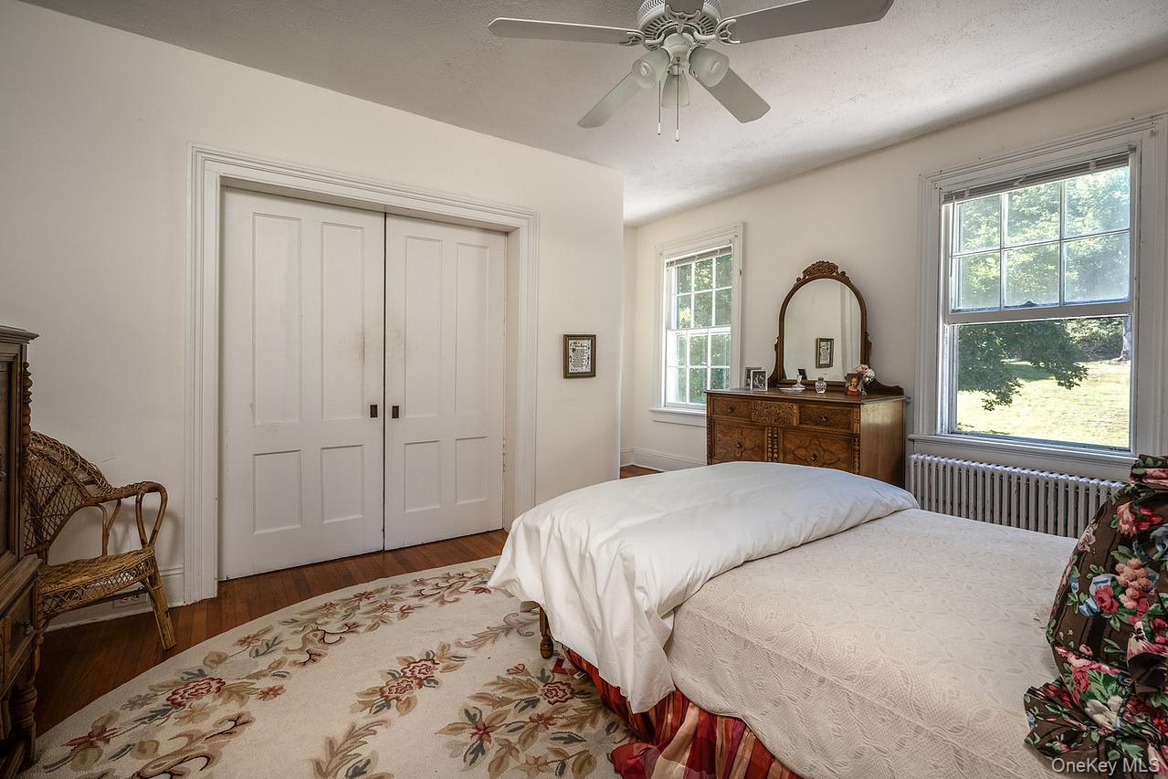 24 Sleepy Hollow Road, Briarcliff Manor, NY 10510