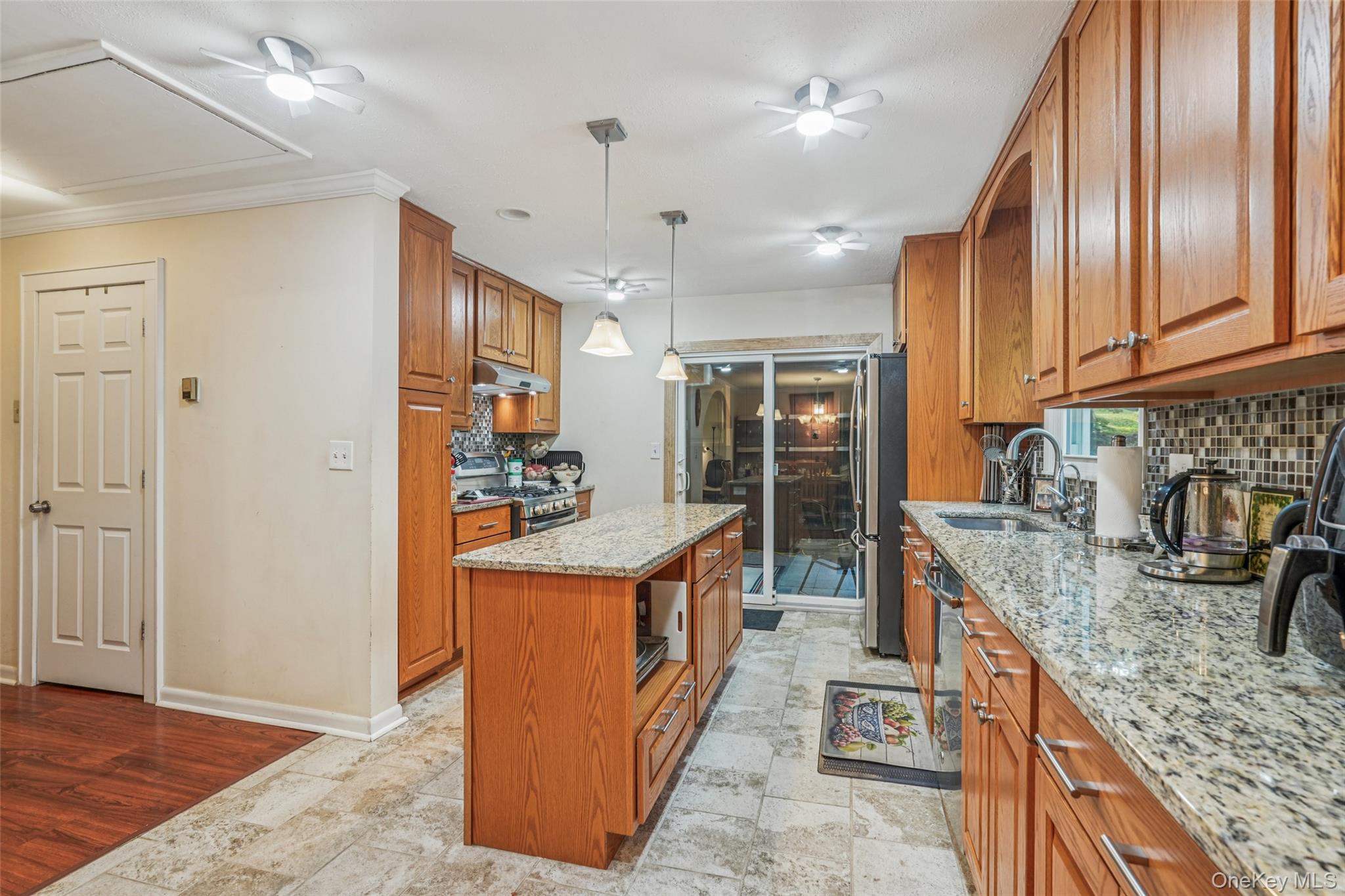 11 Hustis Road, Cold Spring, NY 10516