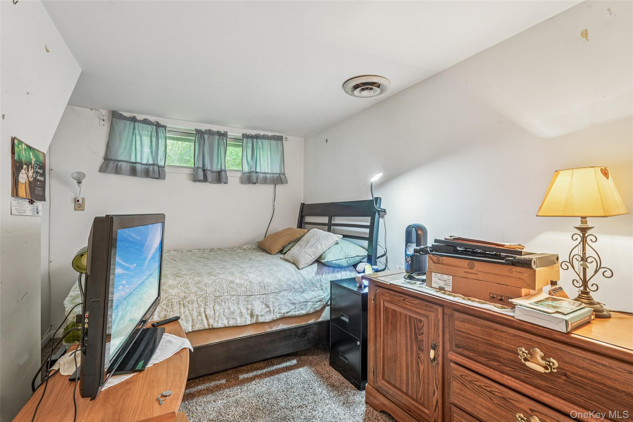 11 Hustis Road, Cold Spring, NY 10516