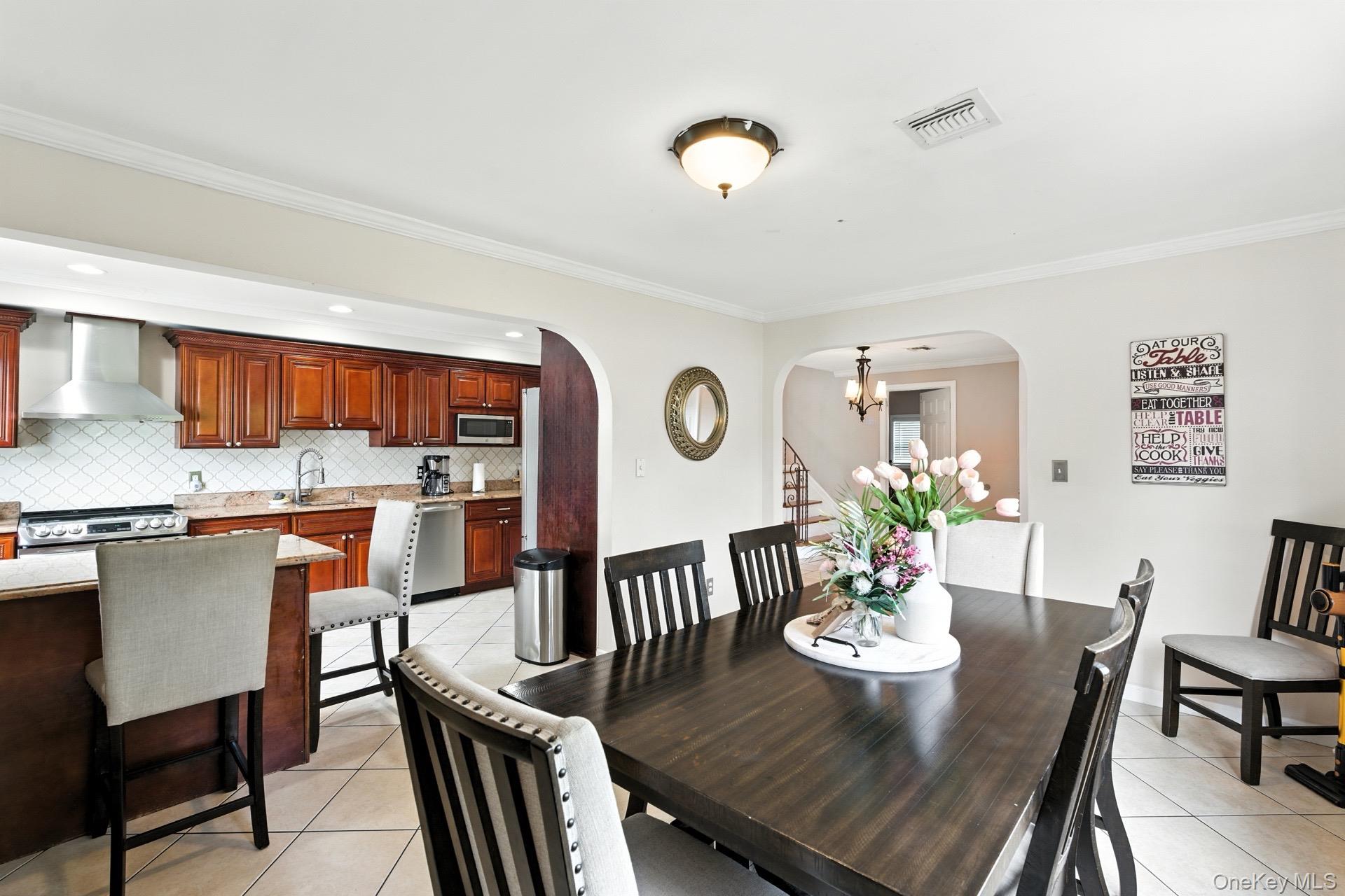 86 Riddle Street, Brentwood, NY 11717