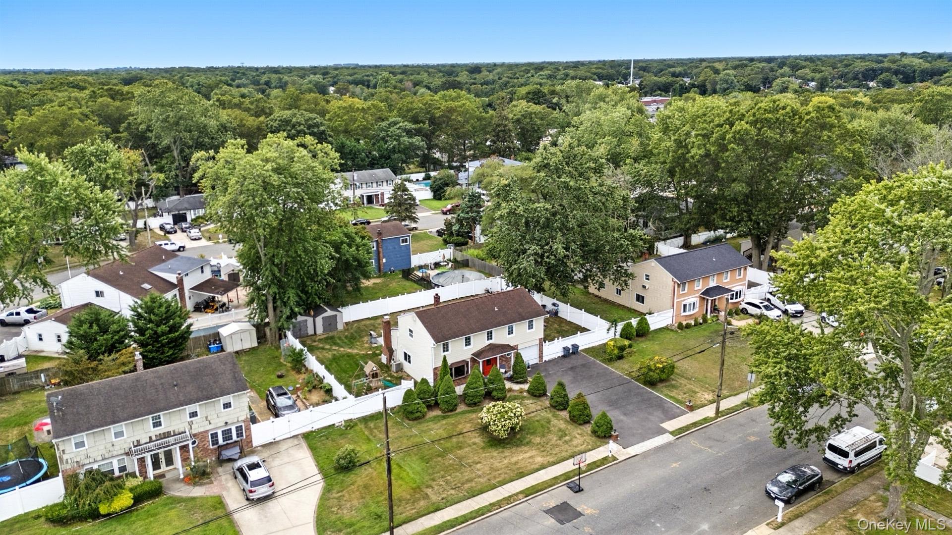 86 Riddle Street, Brentwood, NY 11717