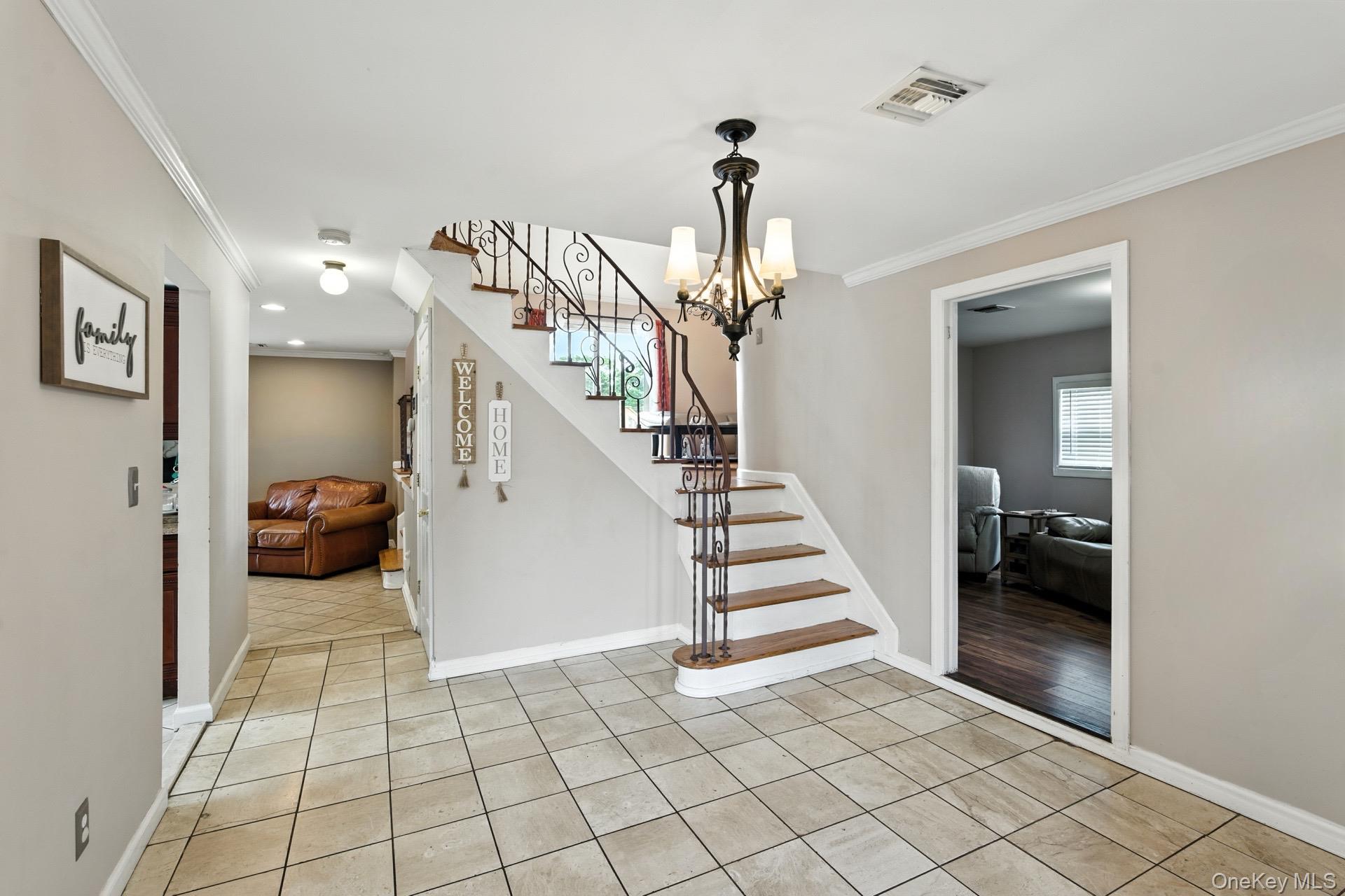 86 Riddle Street, Brentwood, NY 11717