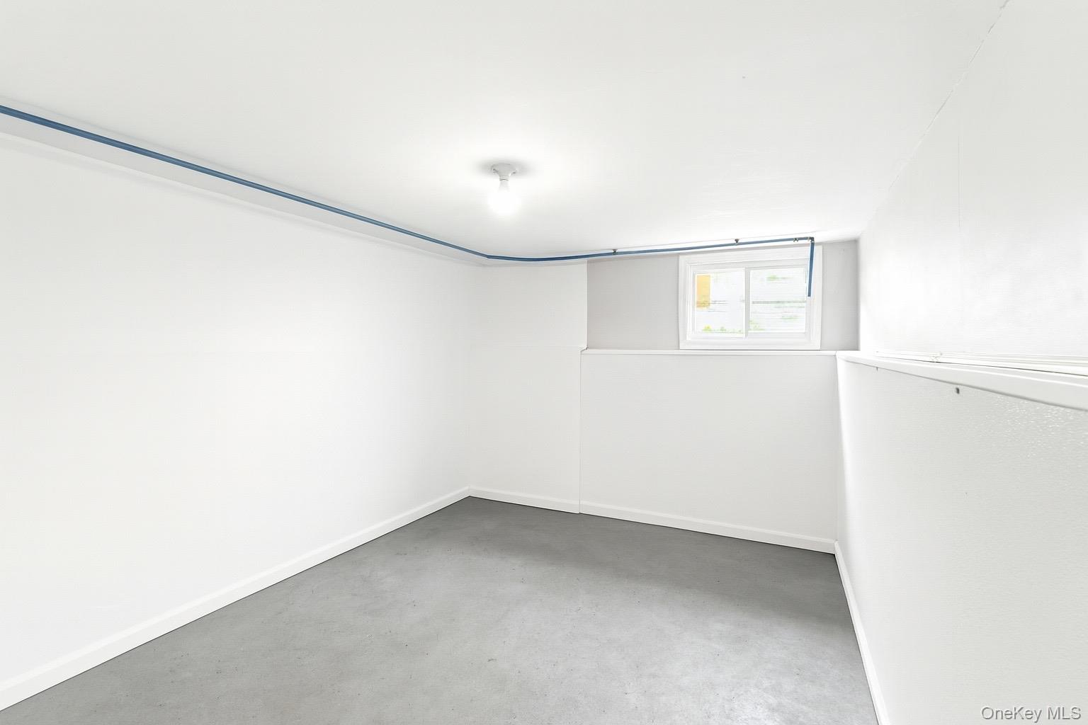 86 Riddle Street, Brentwood, NY 11717