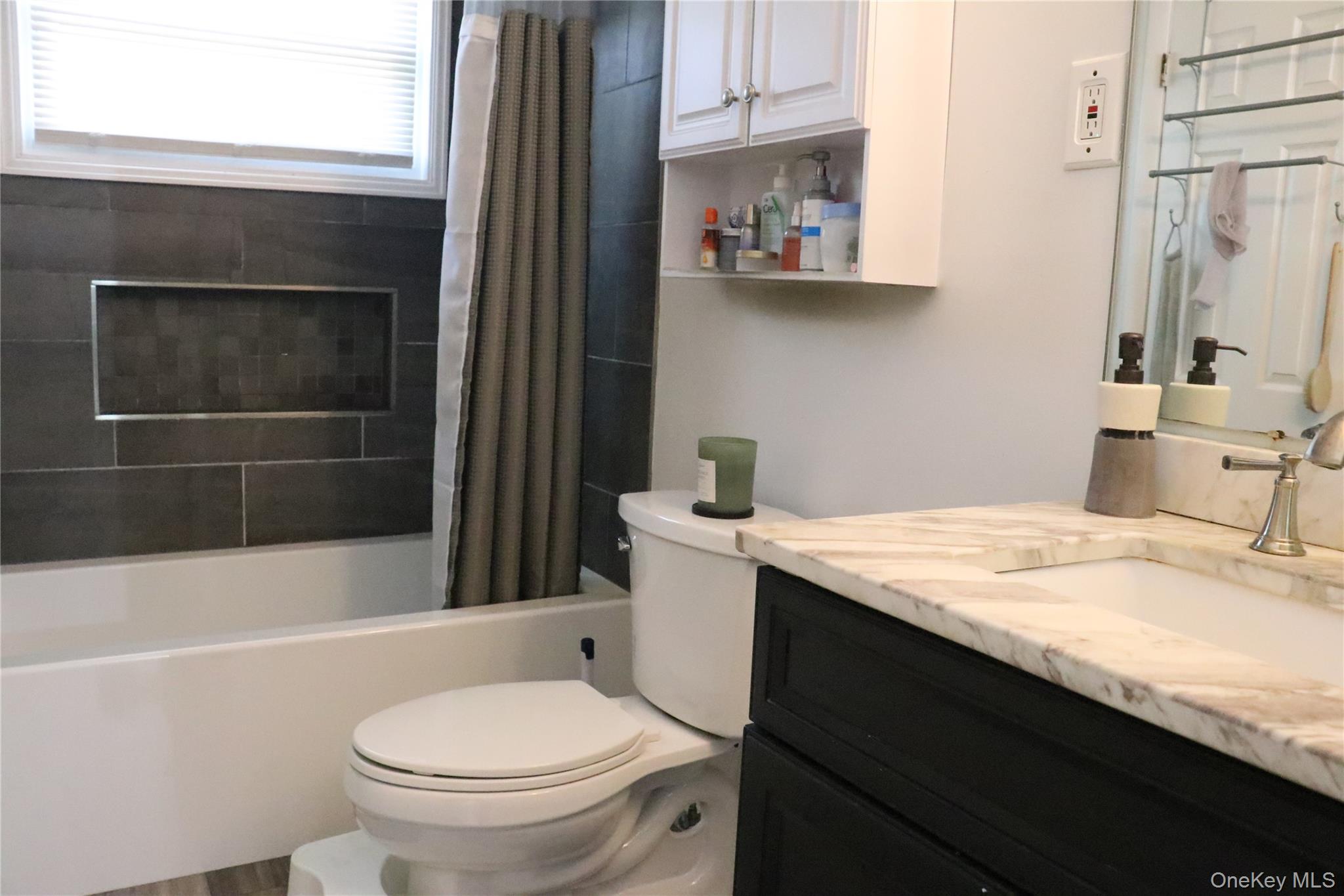 23 Buttermilk Drive, Poughkeepsie, NY 12601