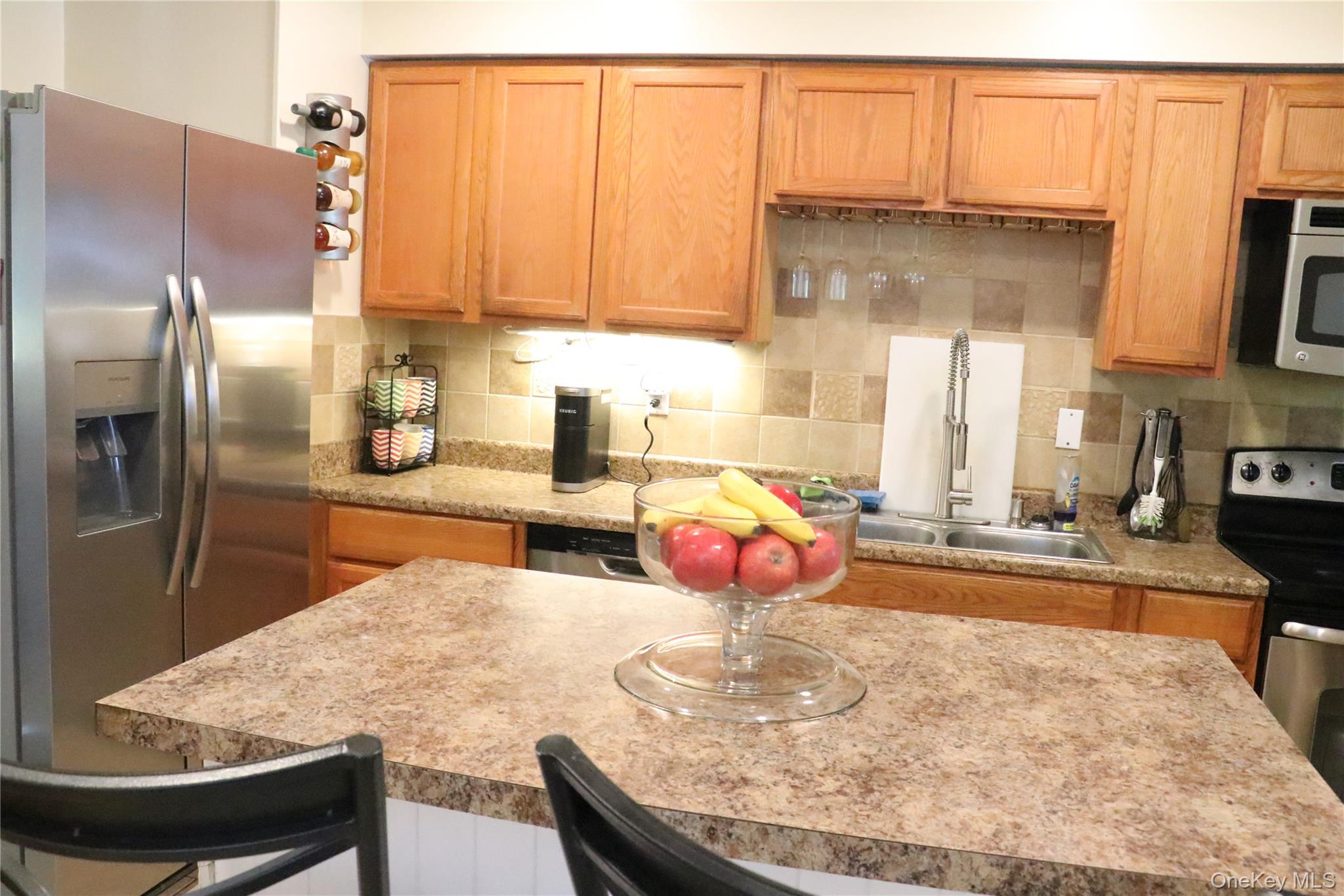 23 Buttermilk Drive, Poughkeepsie, NY 12601