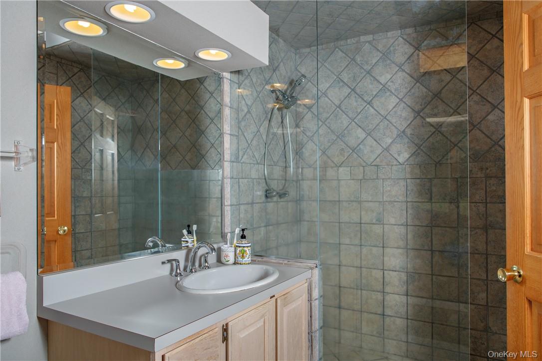 29 Cunningham Lane, Pawling, NY 12564