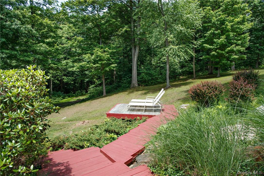 29 Cunningham Lane, Pawling, NY 12564