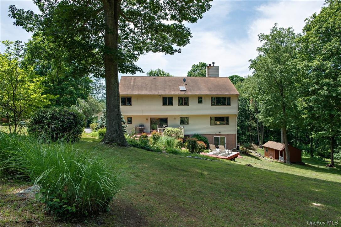 29 Cunningham Lane, Pawling, NY 12564