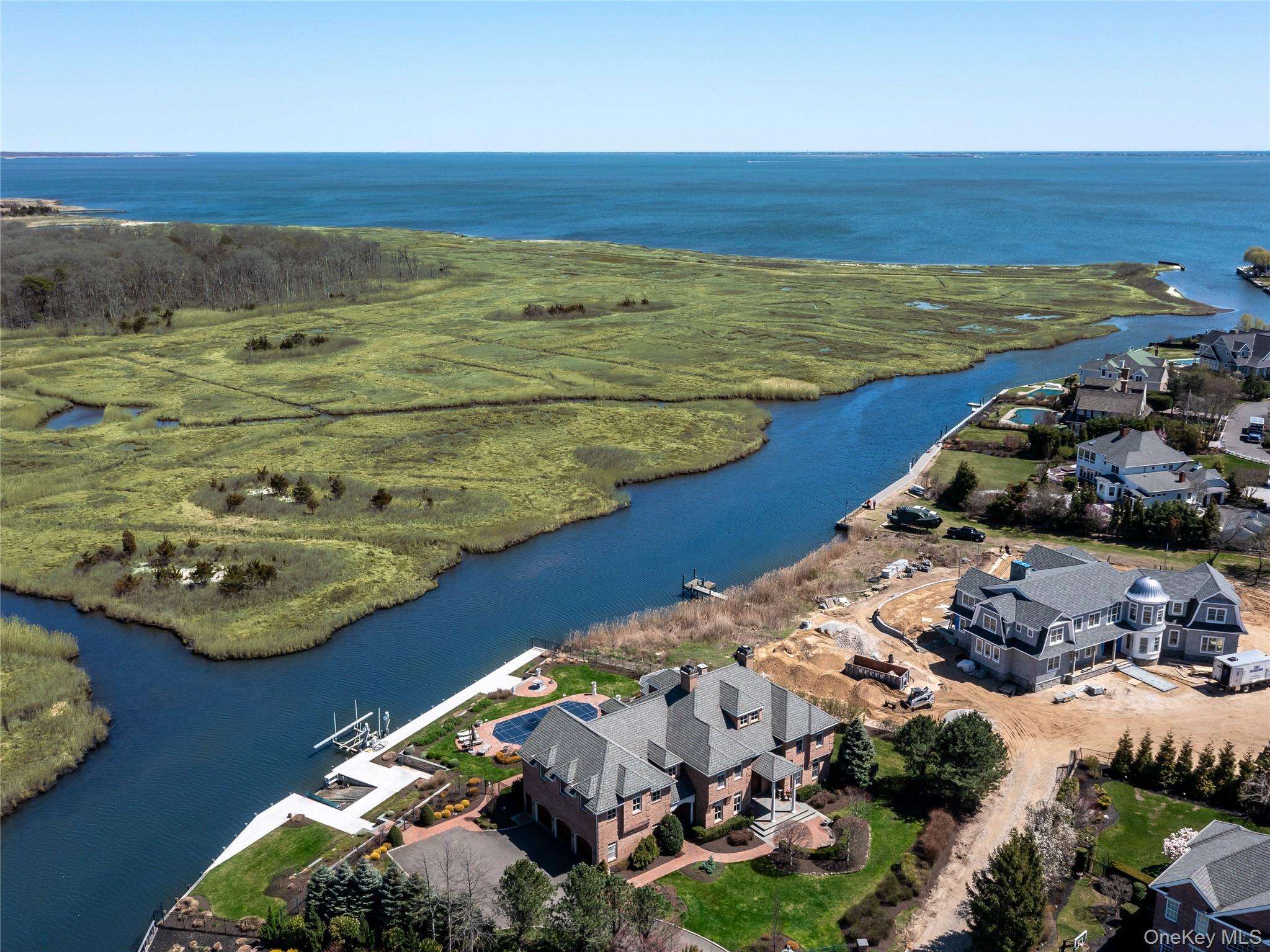 27 True Harbour Way, West Islip, NY 11795