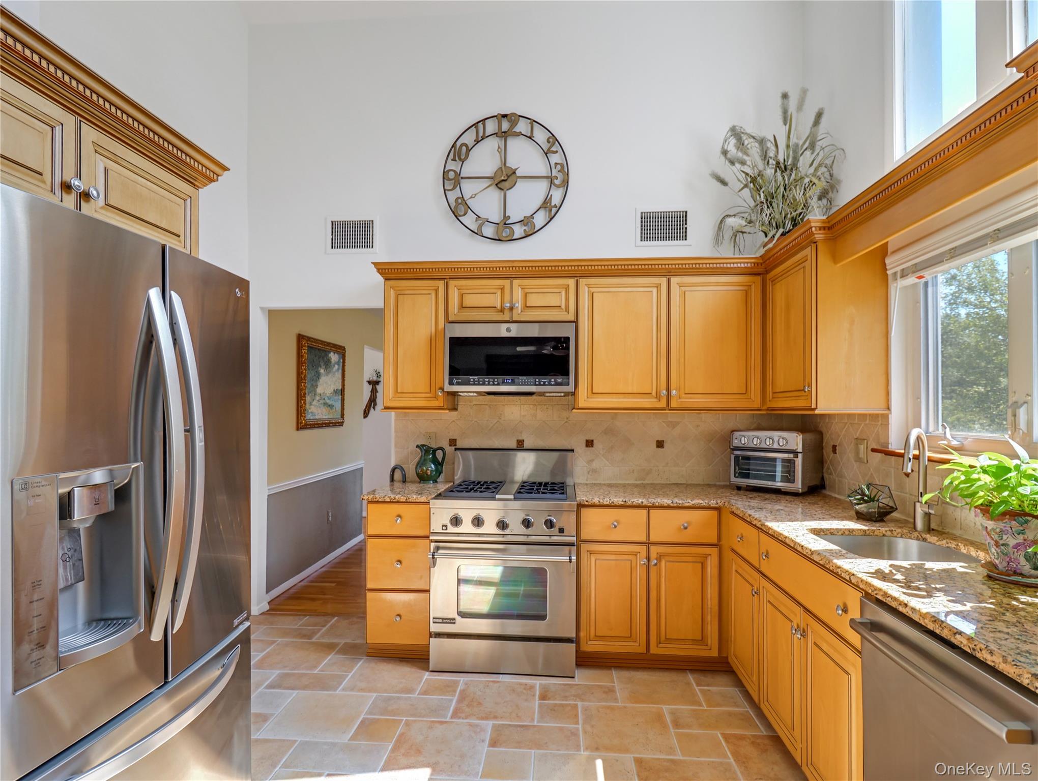 44 Yale Drive, New City, NY 10956