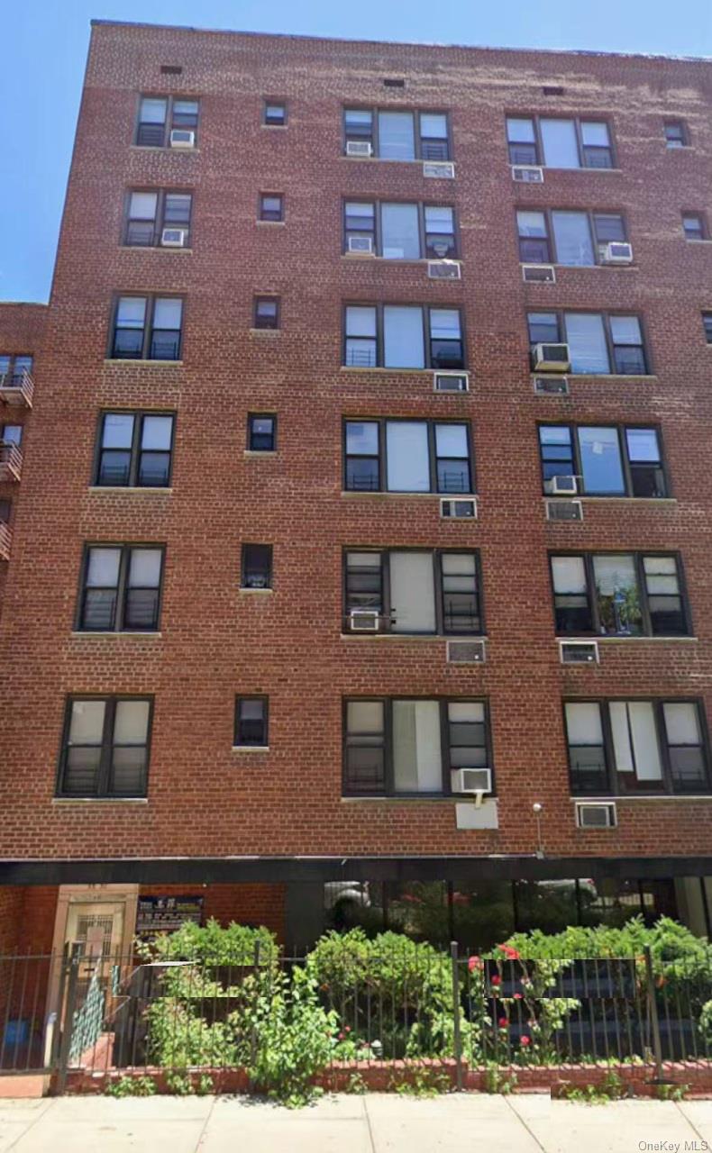 83-30 Vietor Avenue # 624, Elmhurst, NY 11373