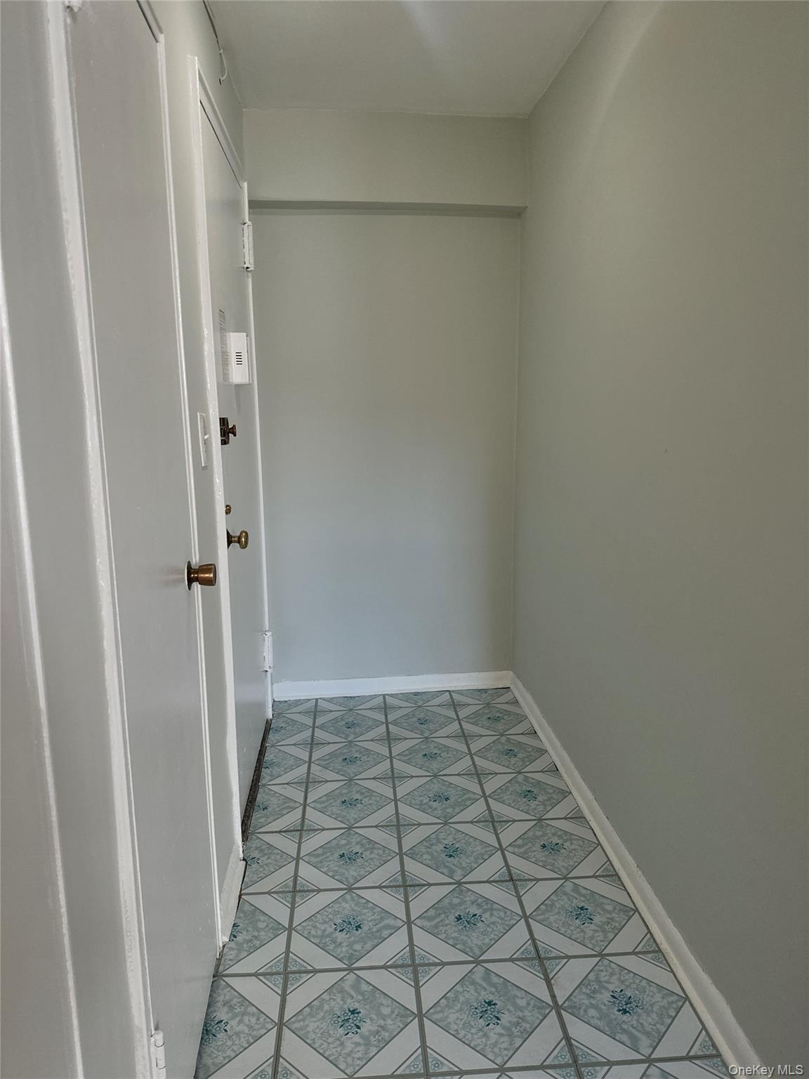 83-30 Vietor Avenue # 624, Elmhurst, NY 11373