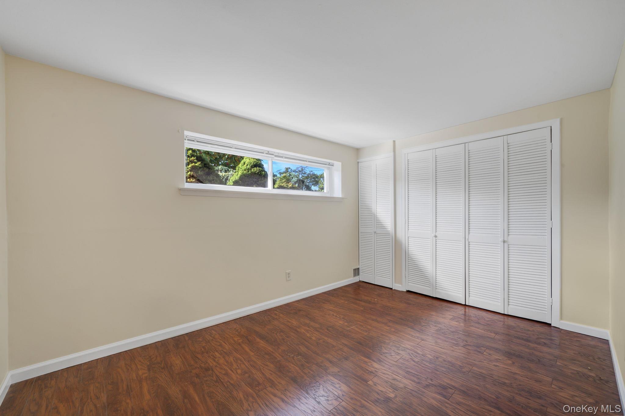 31 Craig Road, Islip Terrace, NY 11752