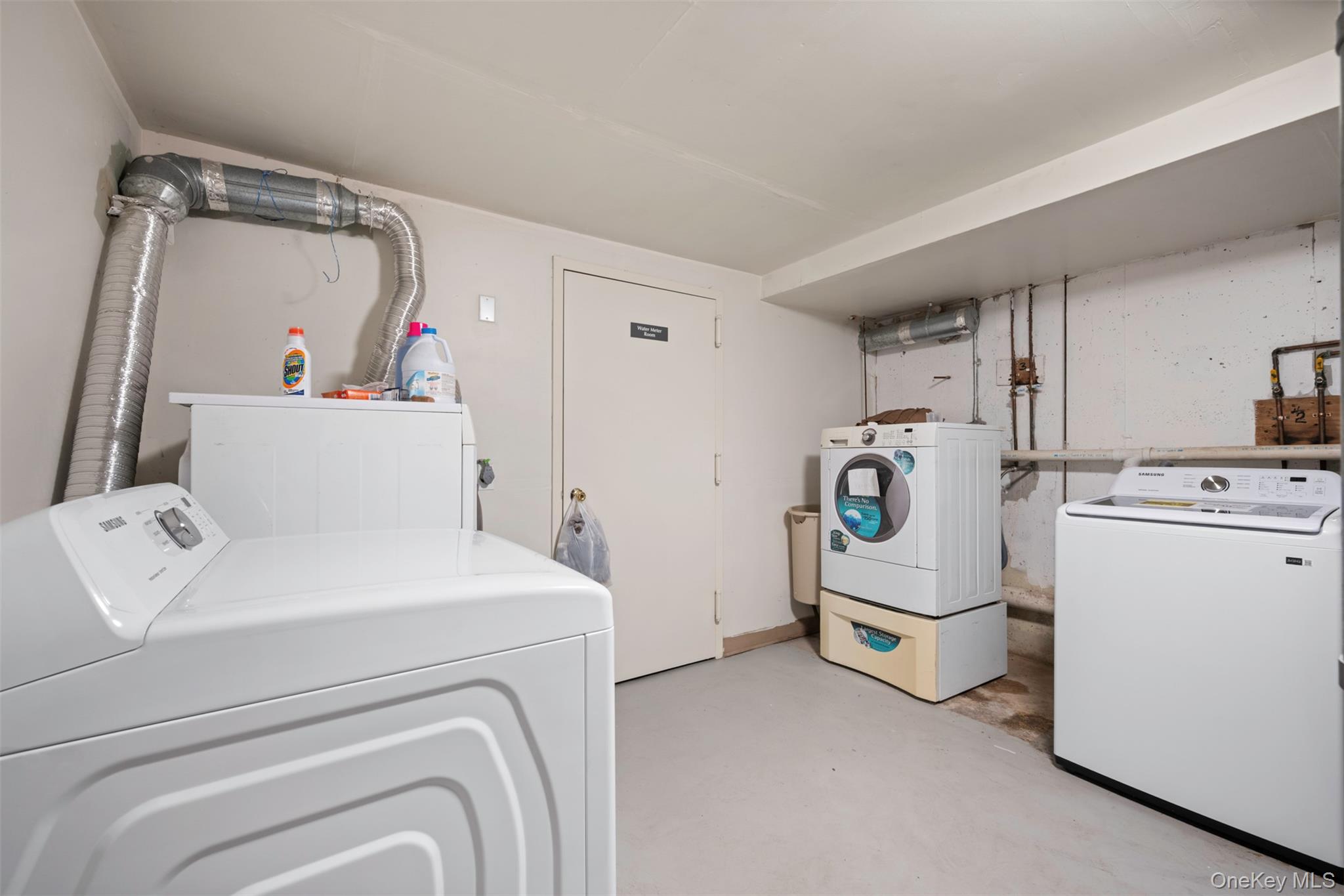 114 Atlantic Avenue # 89, Lynbrook, NY 11563