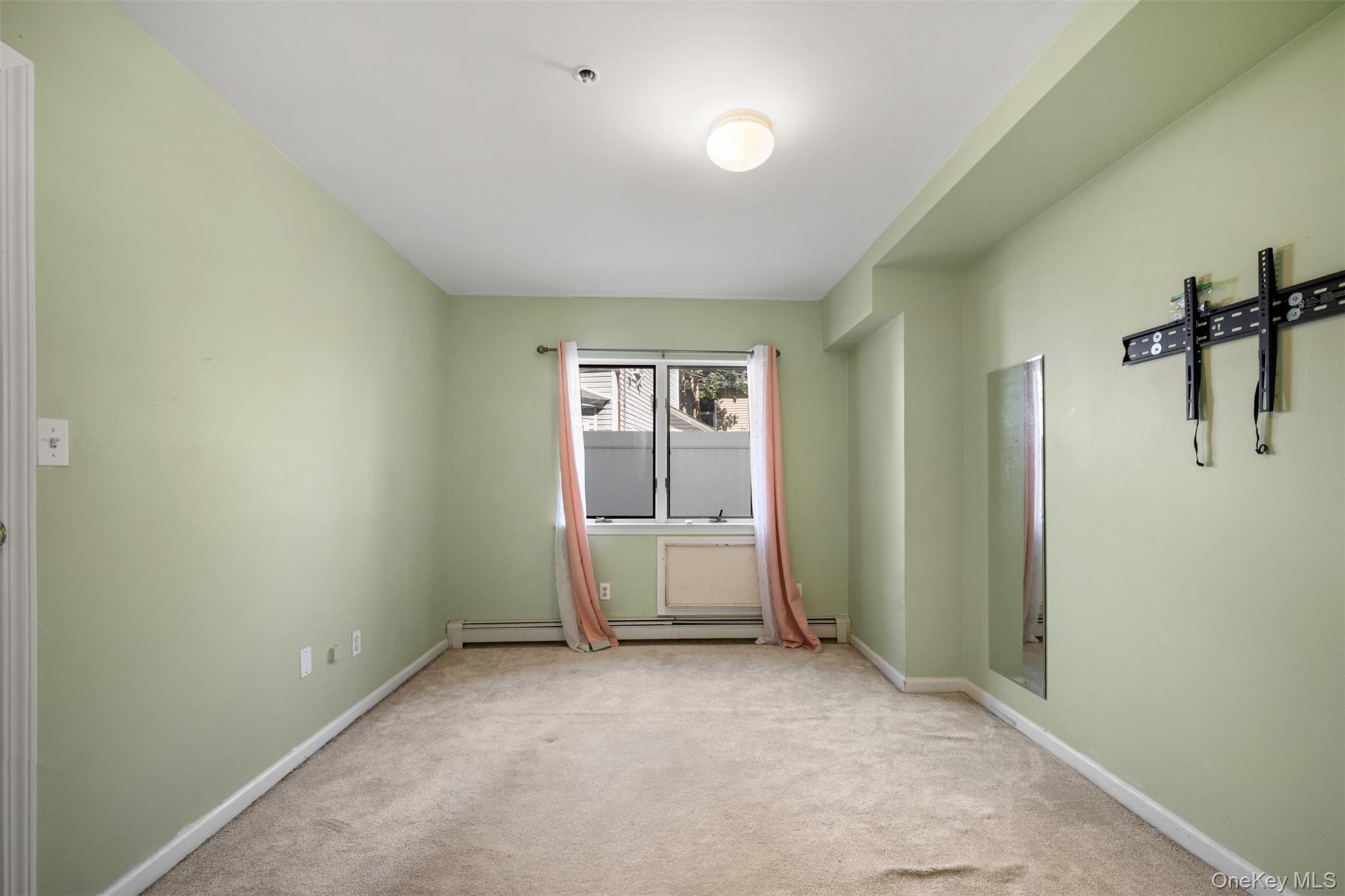 114 Atlantic Avenue # 89, Lynbrook, NY 11563