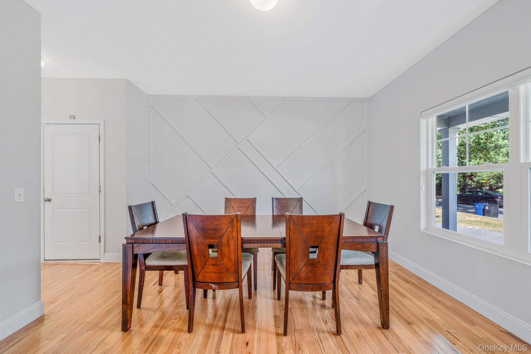 164 Chestnut Street, Mount Sinai, NY 11766