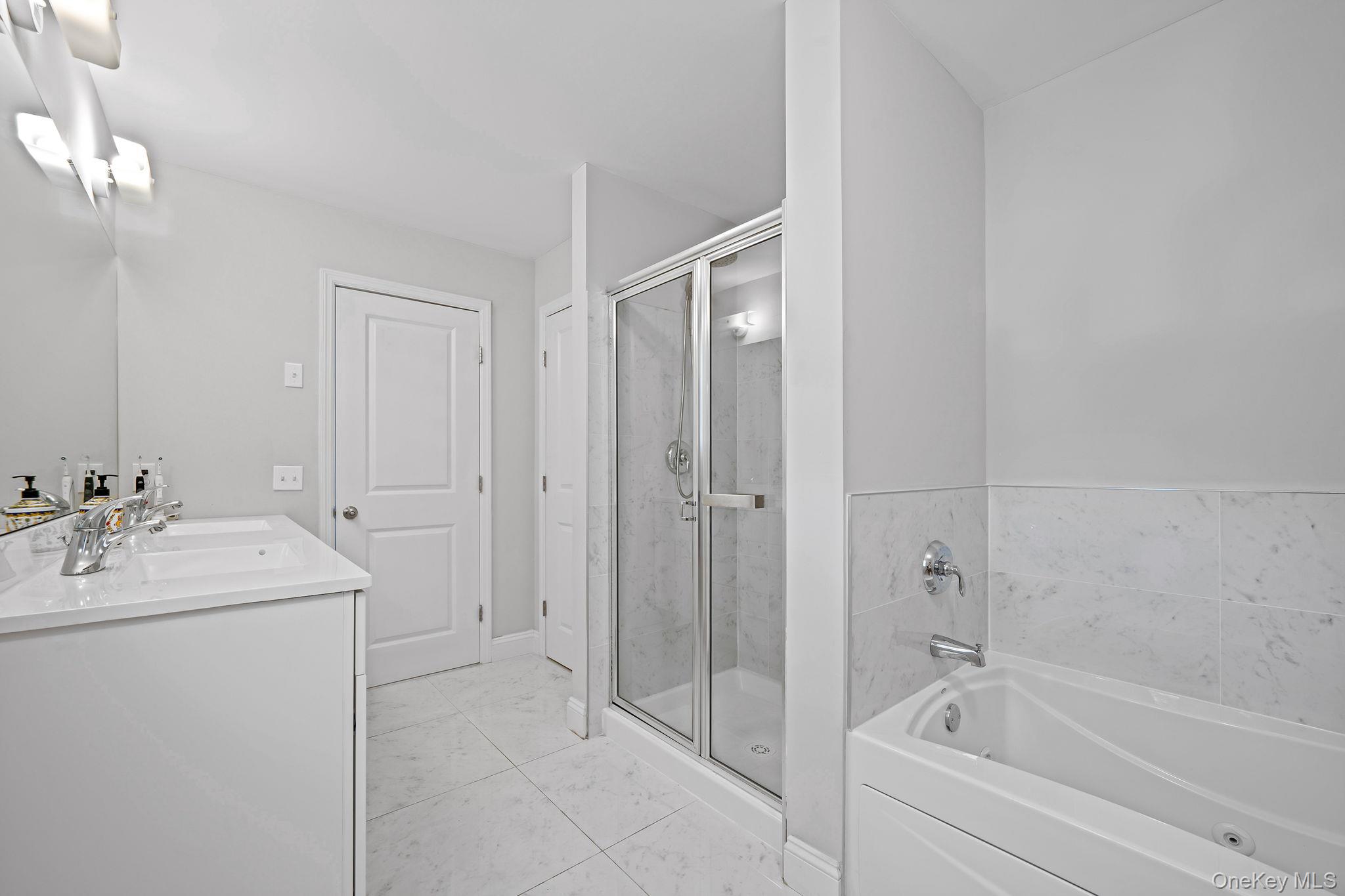 164 Chestnut Street, Mount Sinai, NY 11766