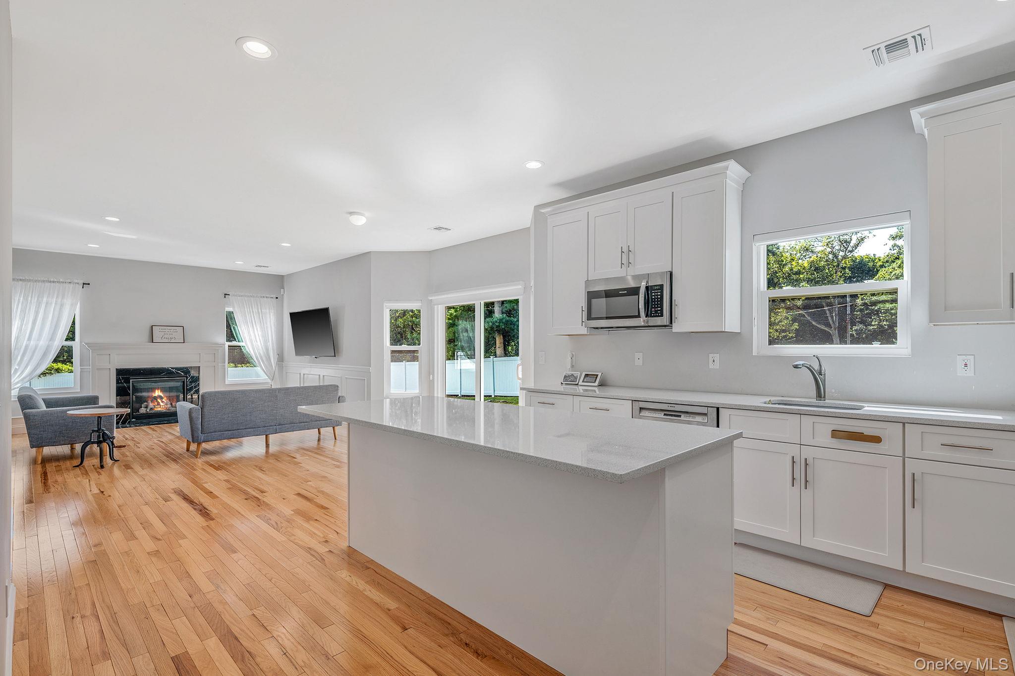 164 Chestnut Street, Mount Sinai, NY 11766