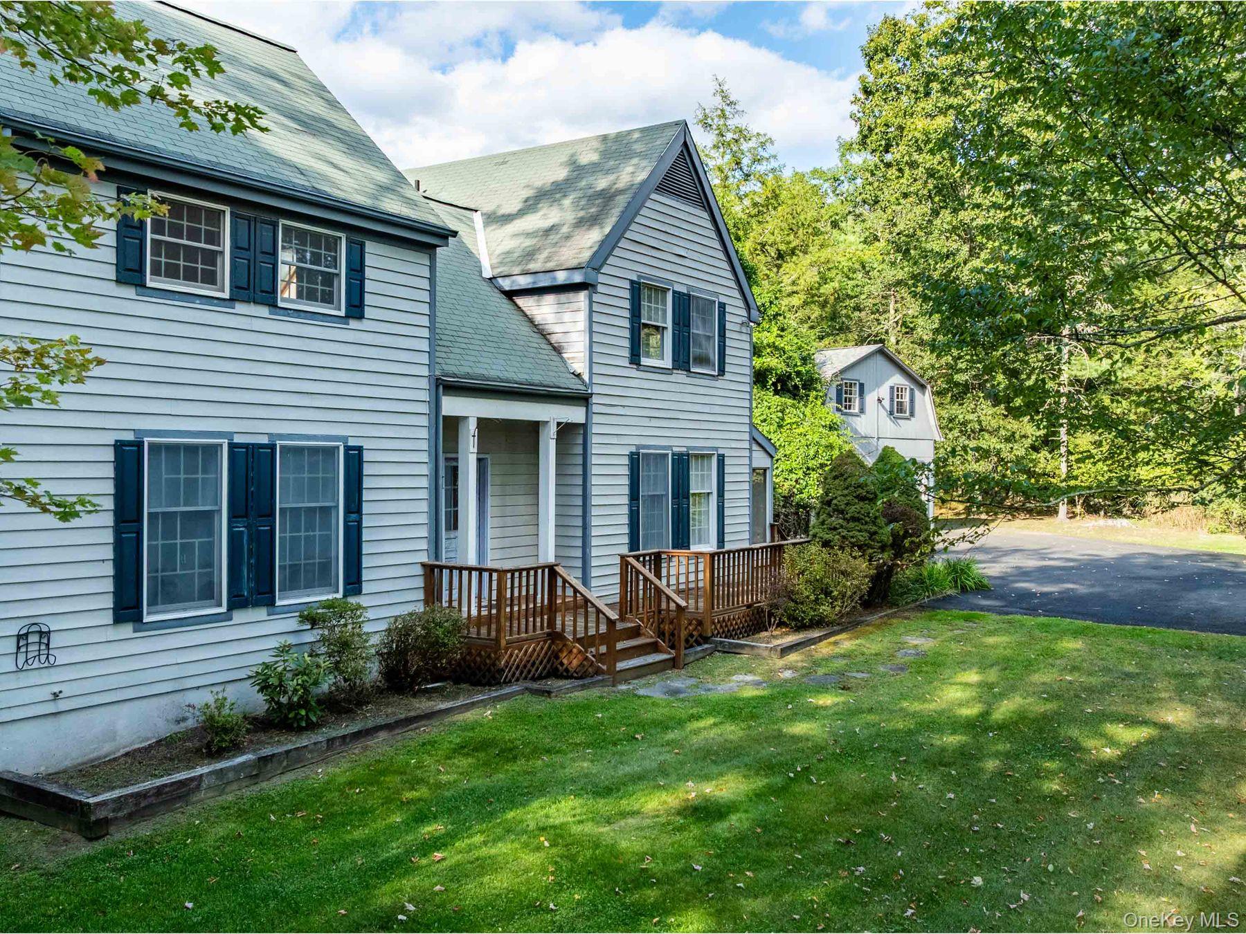 1232 Glasco Turnpike, Saugerties, NY 12477