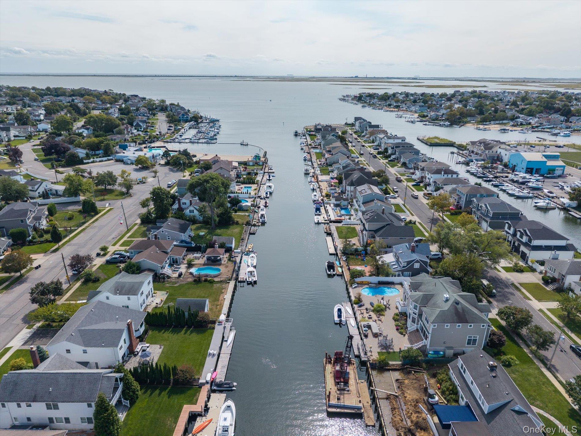 153 Biltmore Boulevard, Massapequa, NY 11758