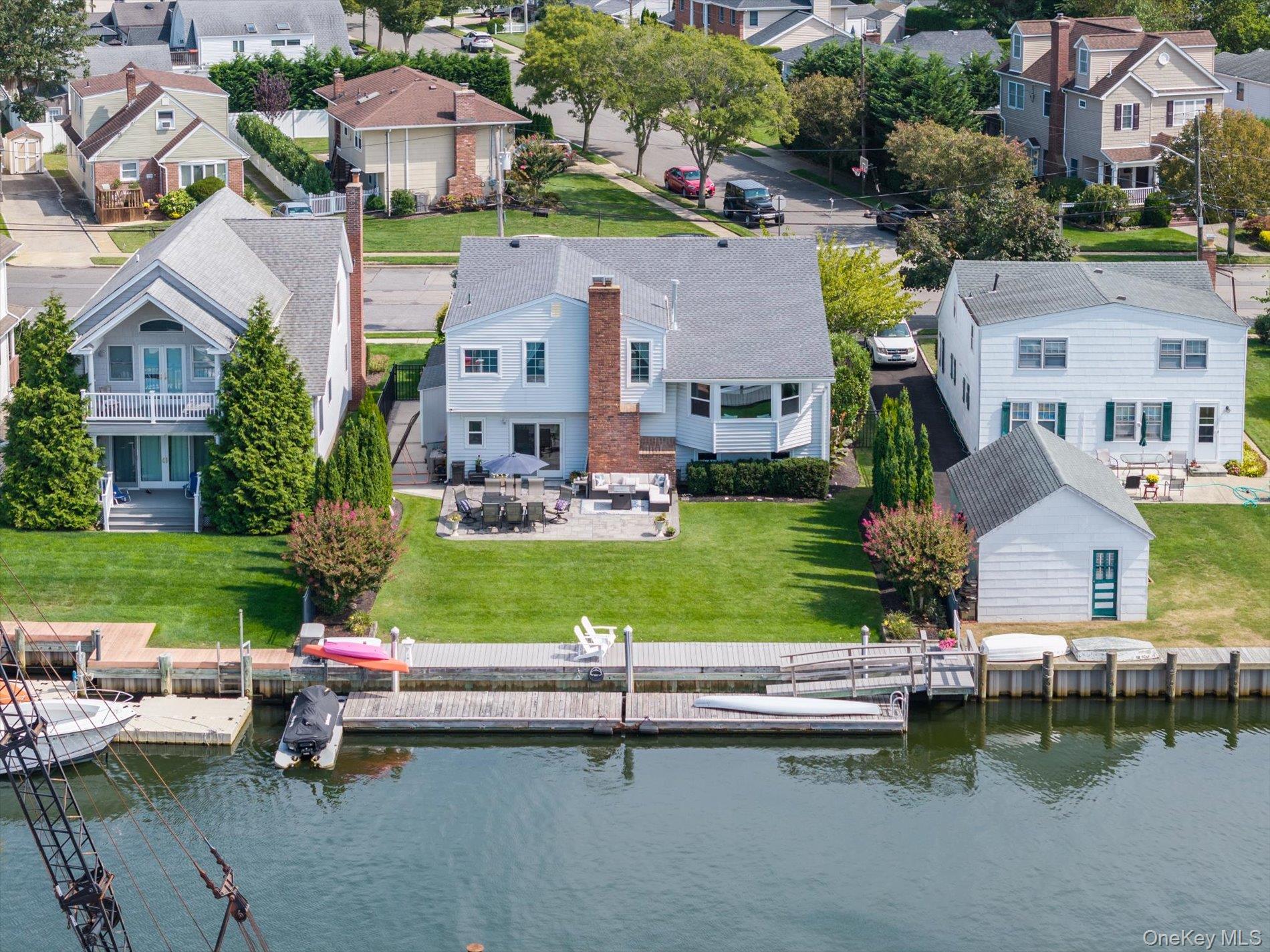 153 Biltmore Boulevard, Massapequa, NY 11758