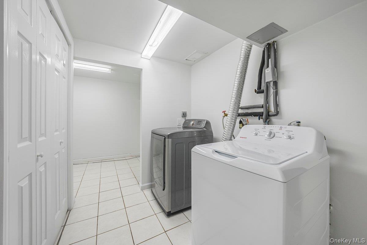 65 Brookdale Drive, Yonkers, NY 10710