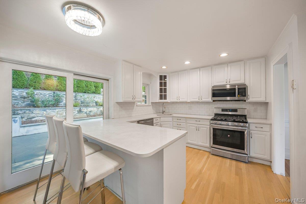 65 Brookdale Drive, Yonkers, NY 10710