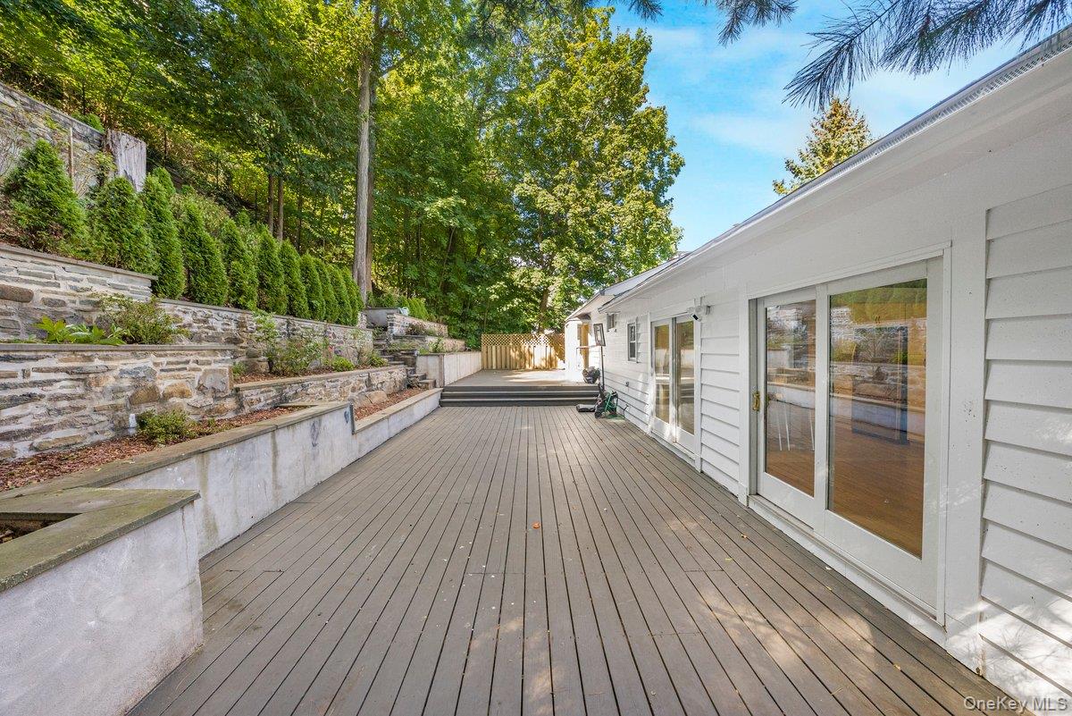 65 Brookdale Drive, Yonkers, NY 10710